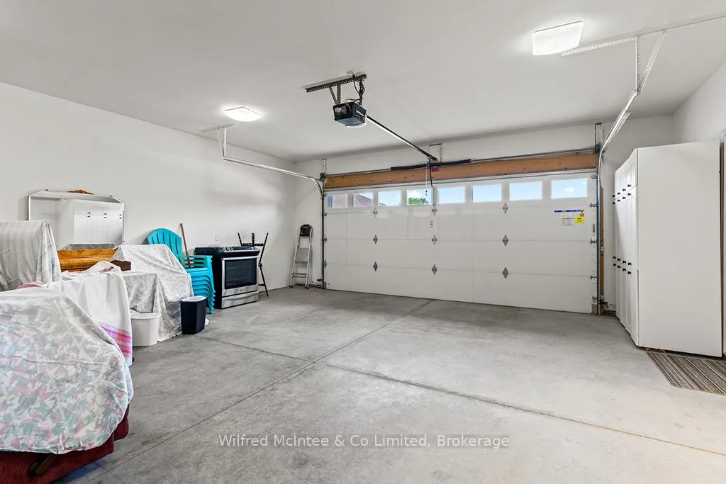 246 Grey Street S, #32