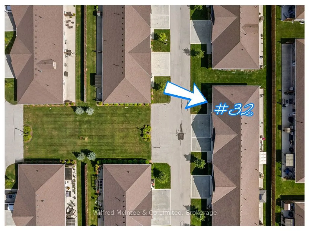 246 Grey Street S, #32