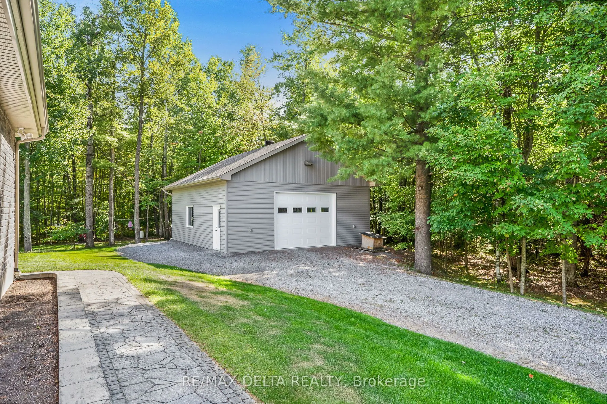 740 Vinette Road