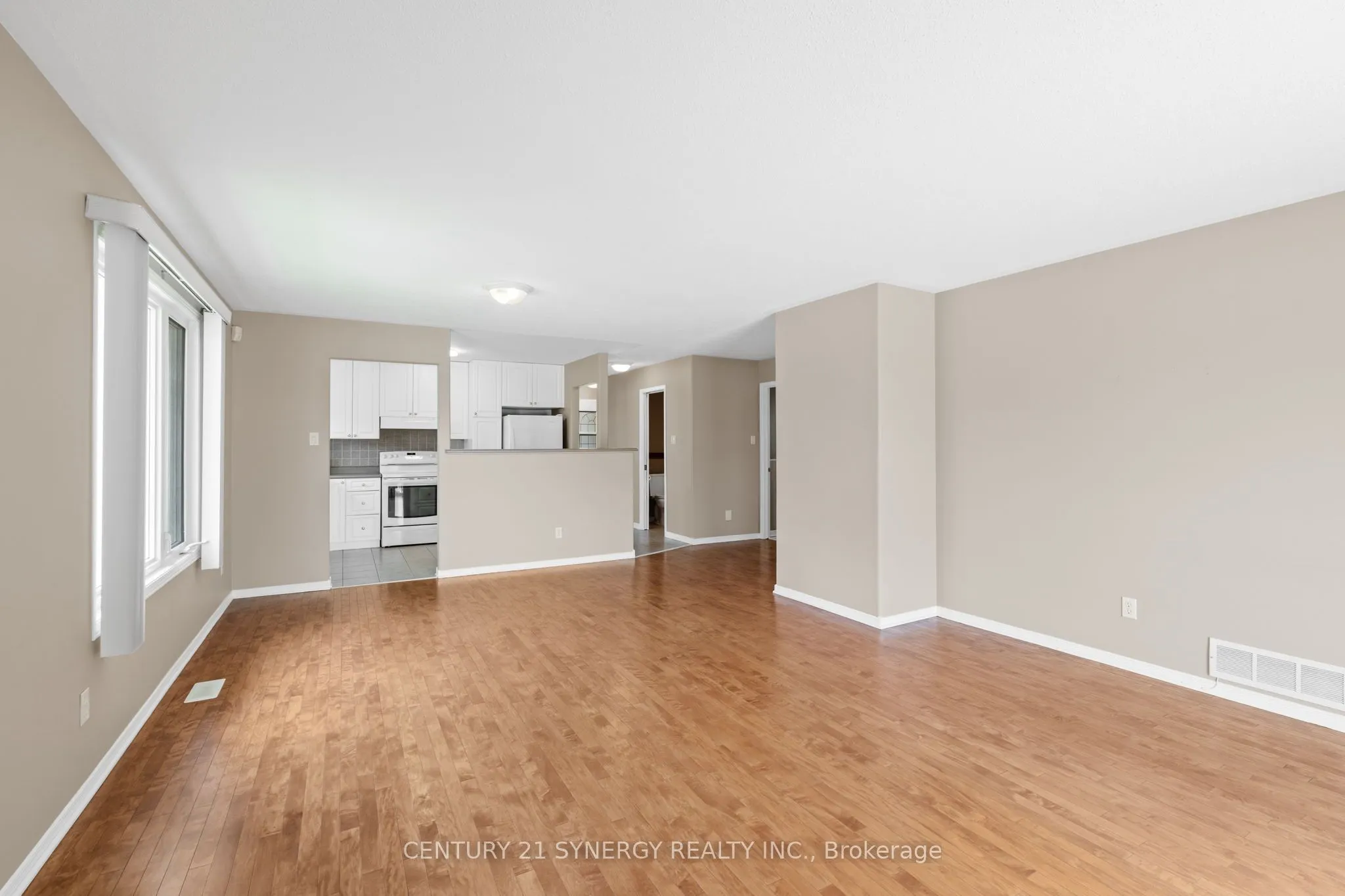 54 Dr Gordon Crescent