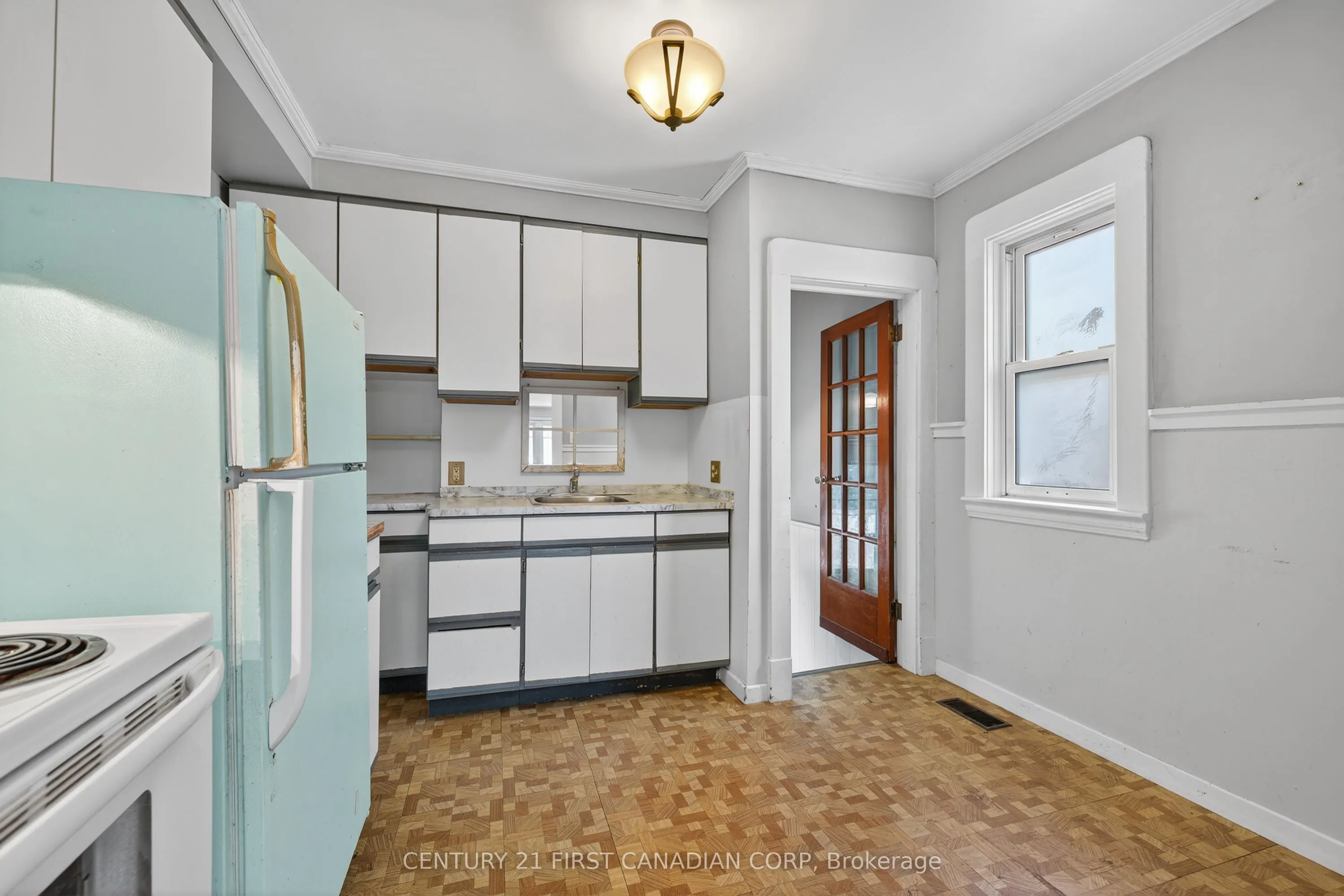 1230 Dundas Street