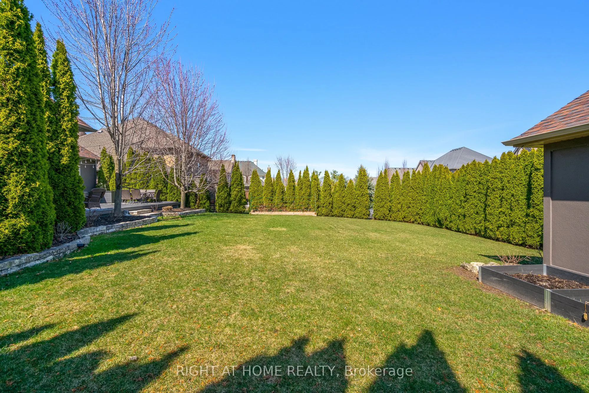 7 Sandalwood Crescent