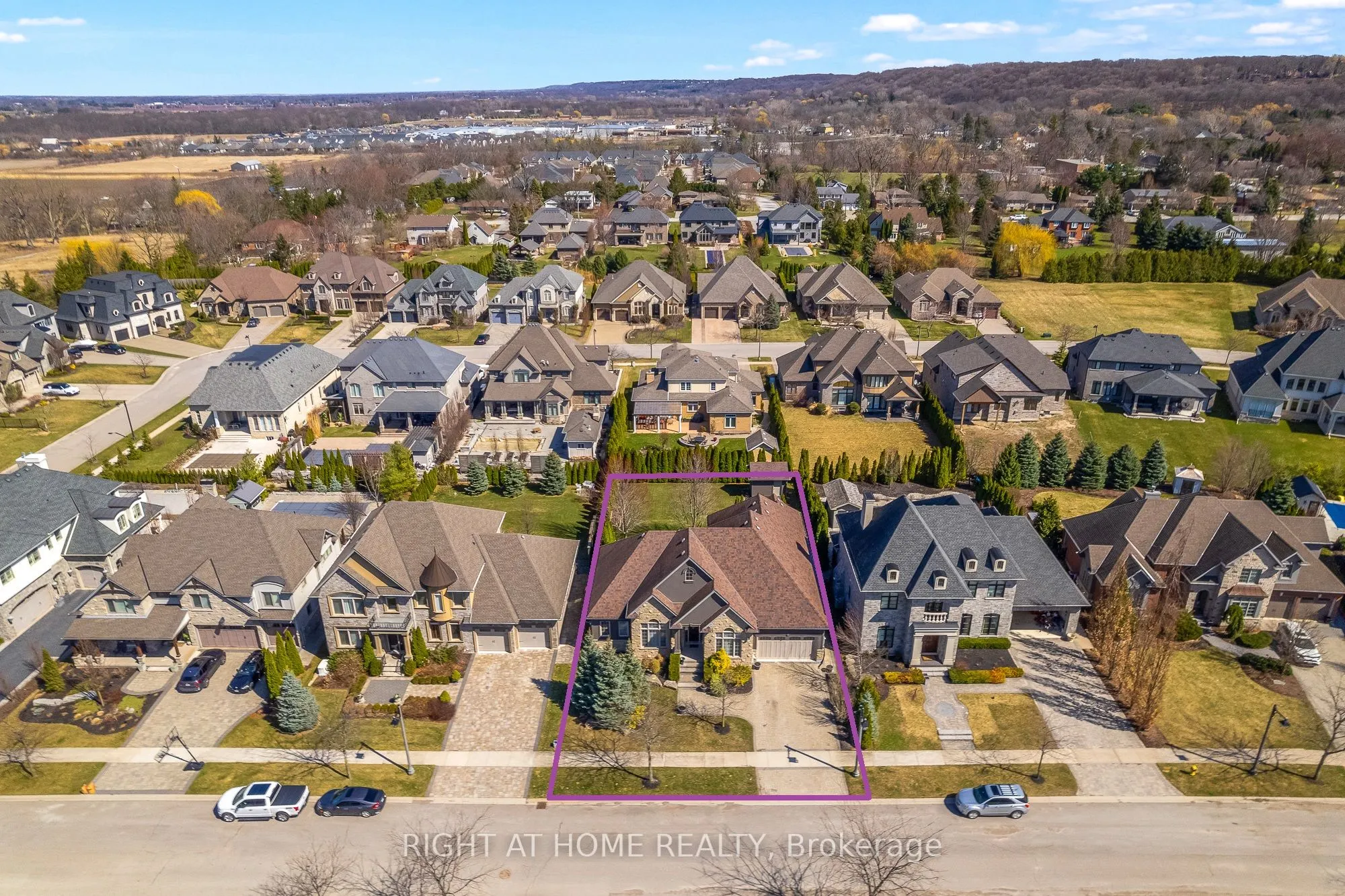 7 Sandalwood Crescent