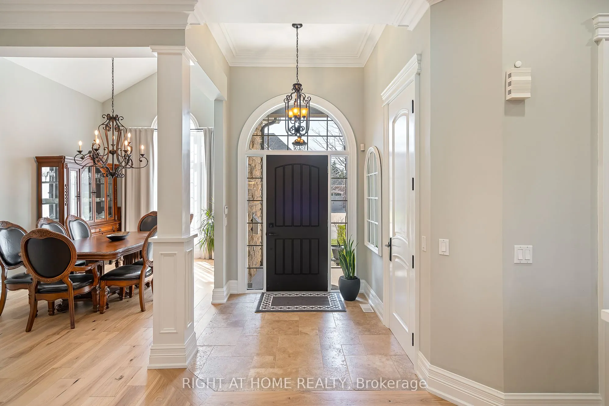 7 Sandalwood Crescent