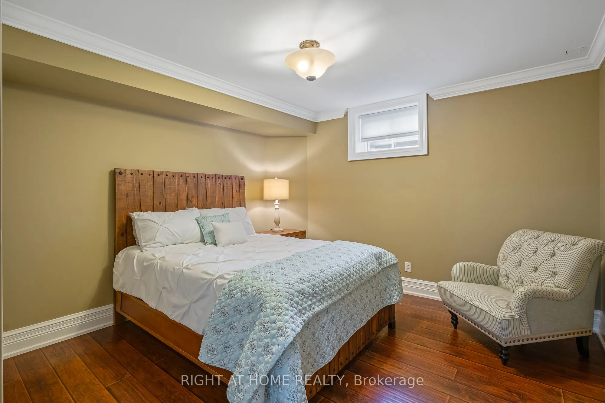 7 Sandalwood Crescent