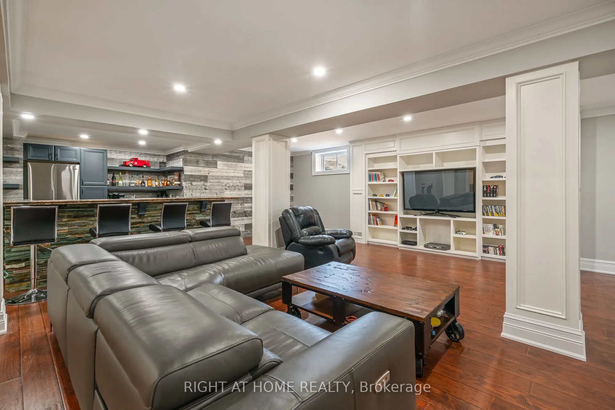 7 Sandalwood Crescent