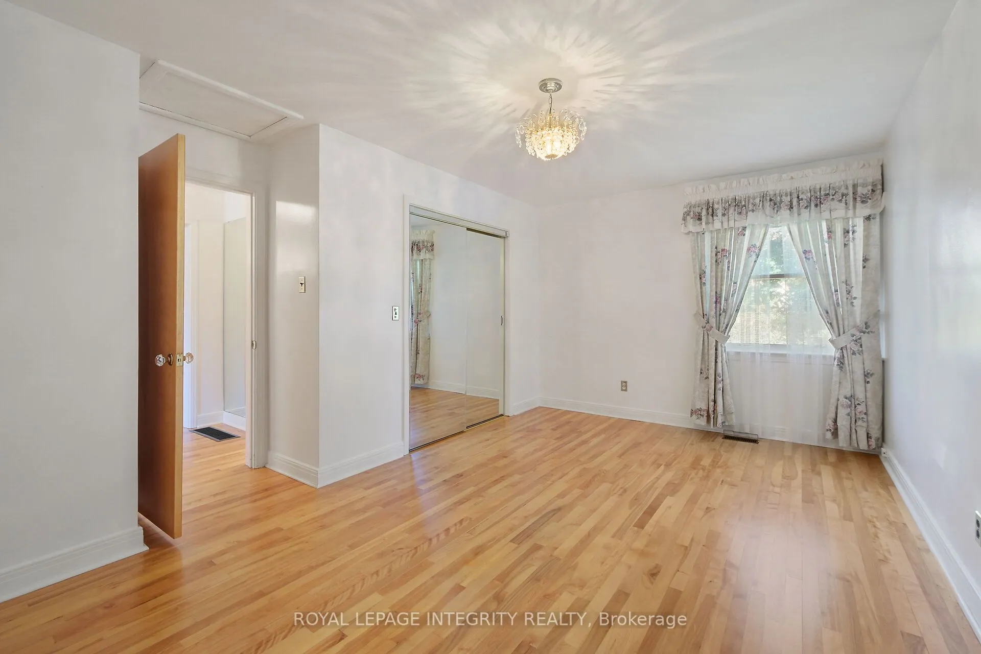 81 Drouin Avenue