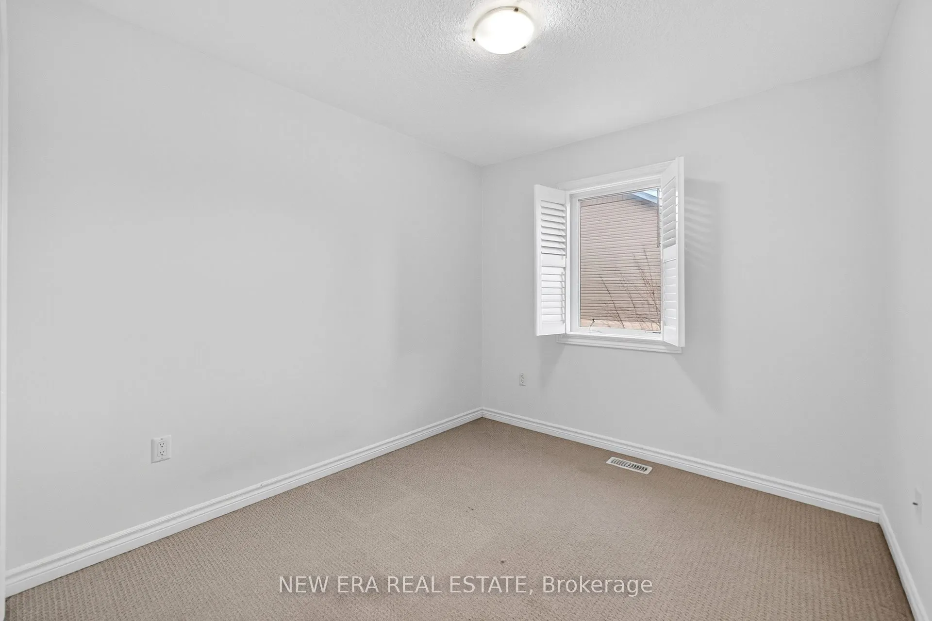34 Arlington Crescent, #24
