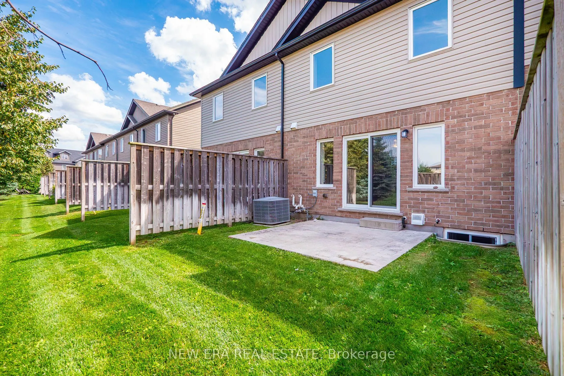 34 Arlington Crescent, #24