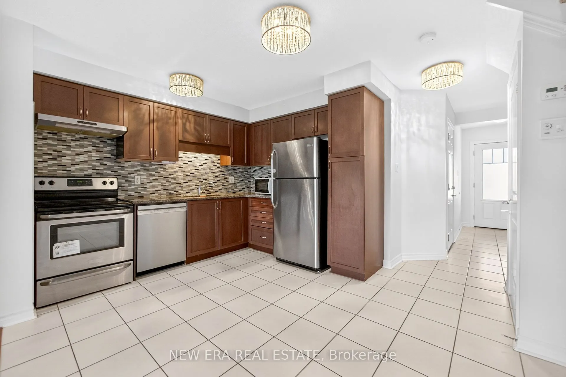 34 Arlington Crescent, #24