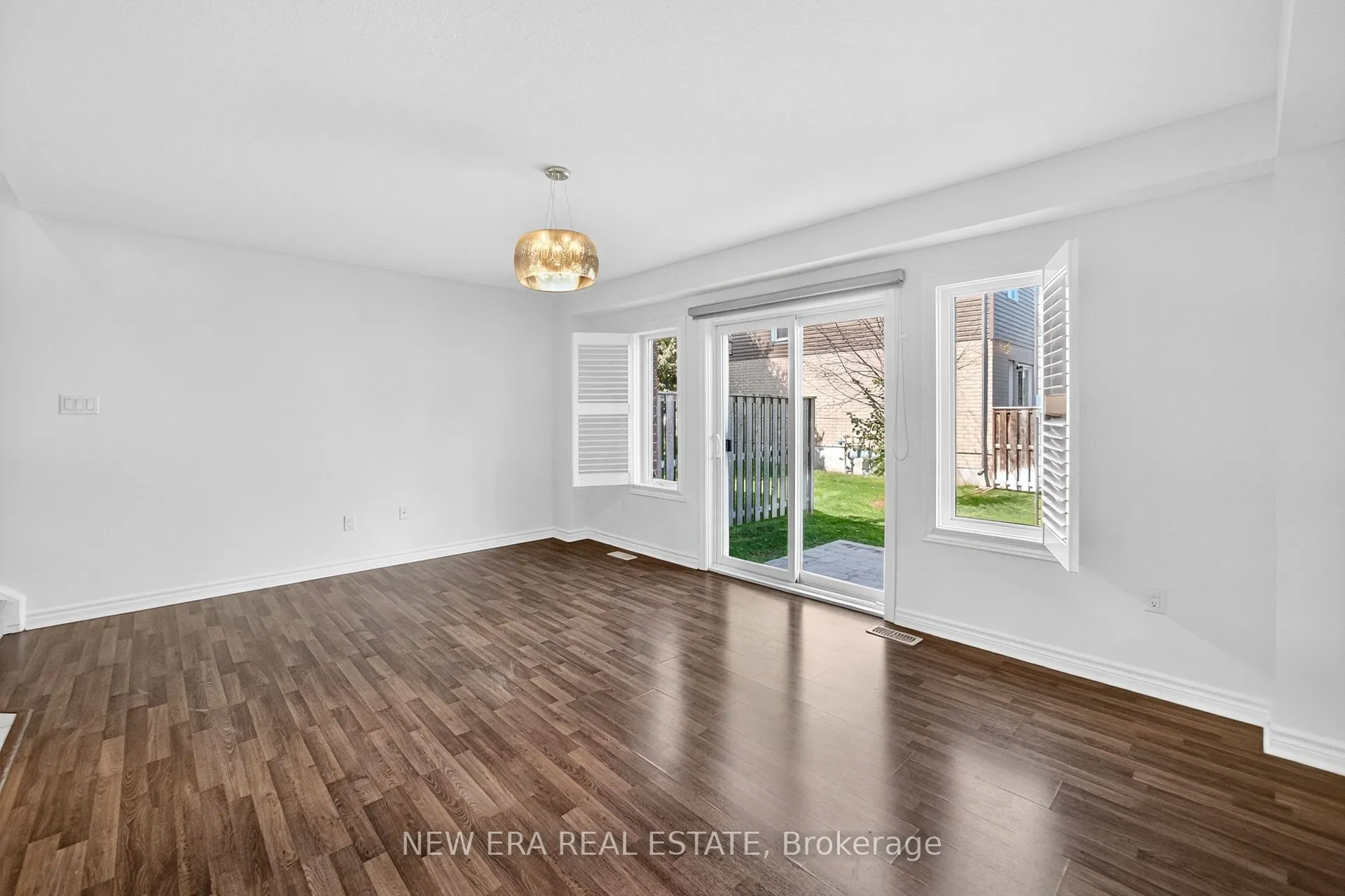 34 Arlington Crescent, #24