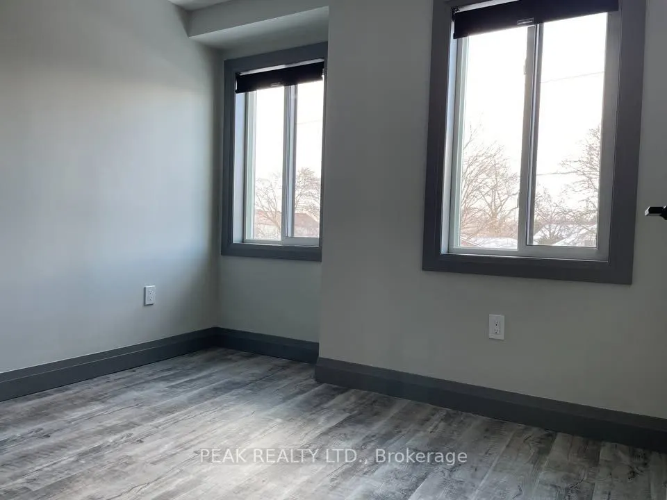 600 Norfolk Street, #301