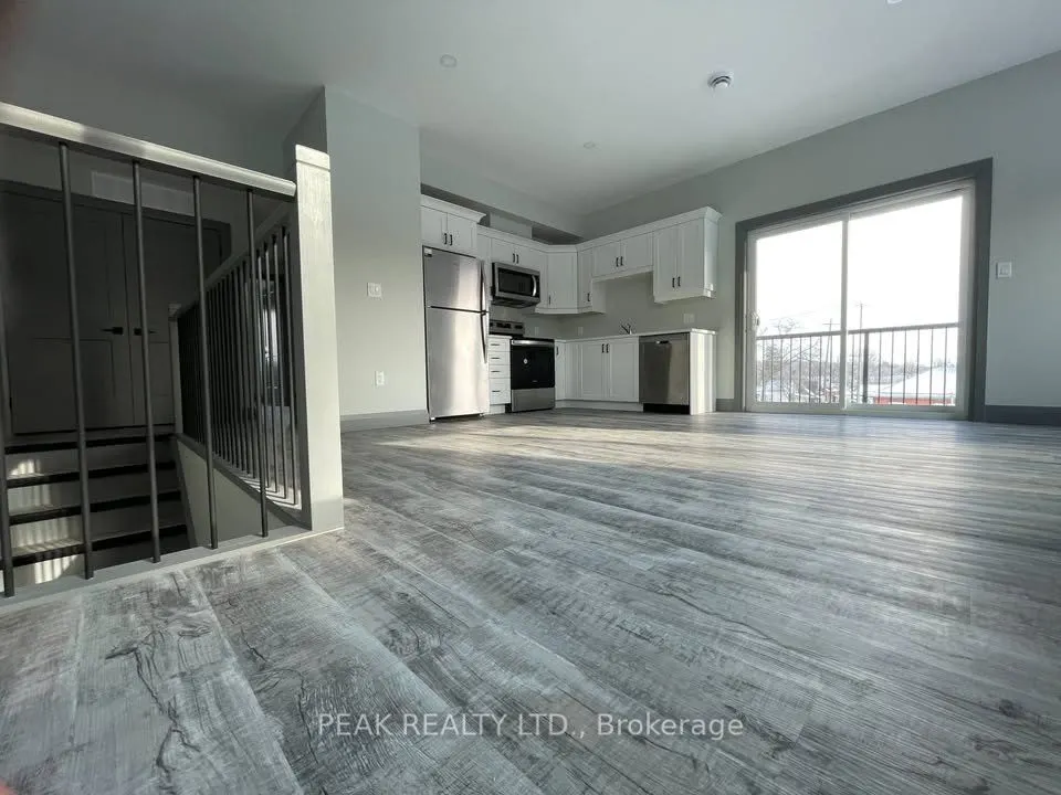 600 Norfolk Street, #301