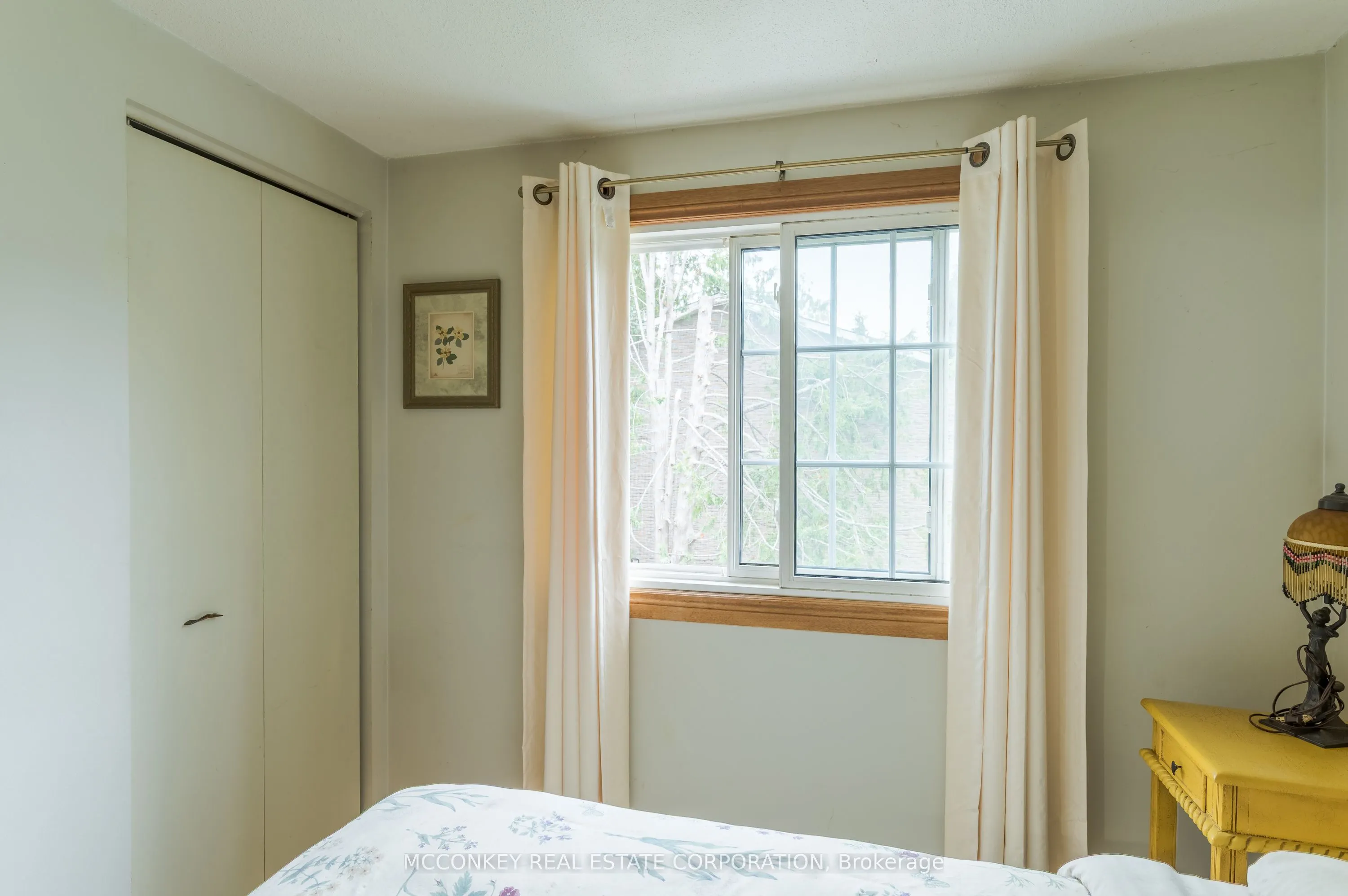 740 Chamberlain Street W, #11