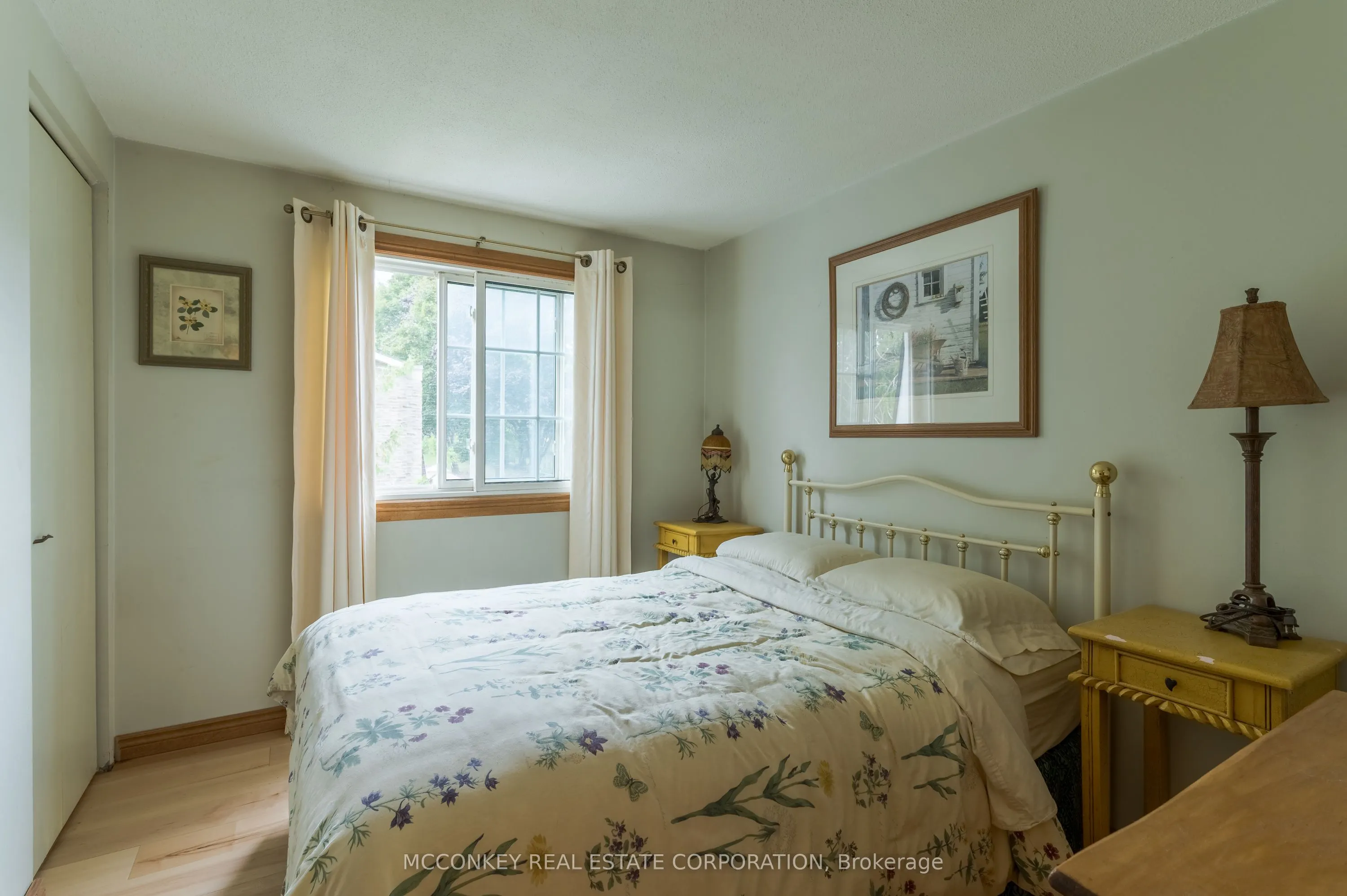 740 Chamberlain Street W, #11