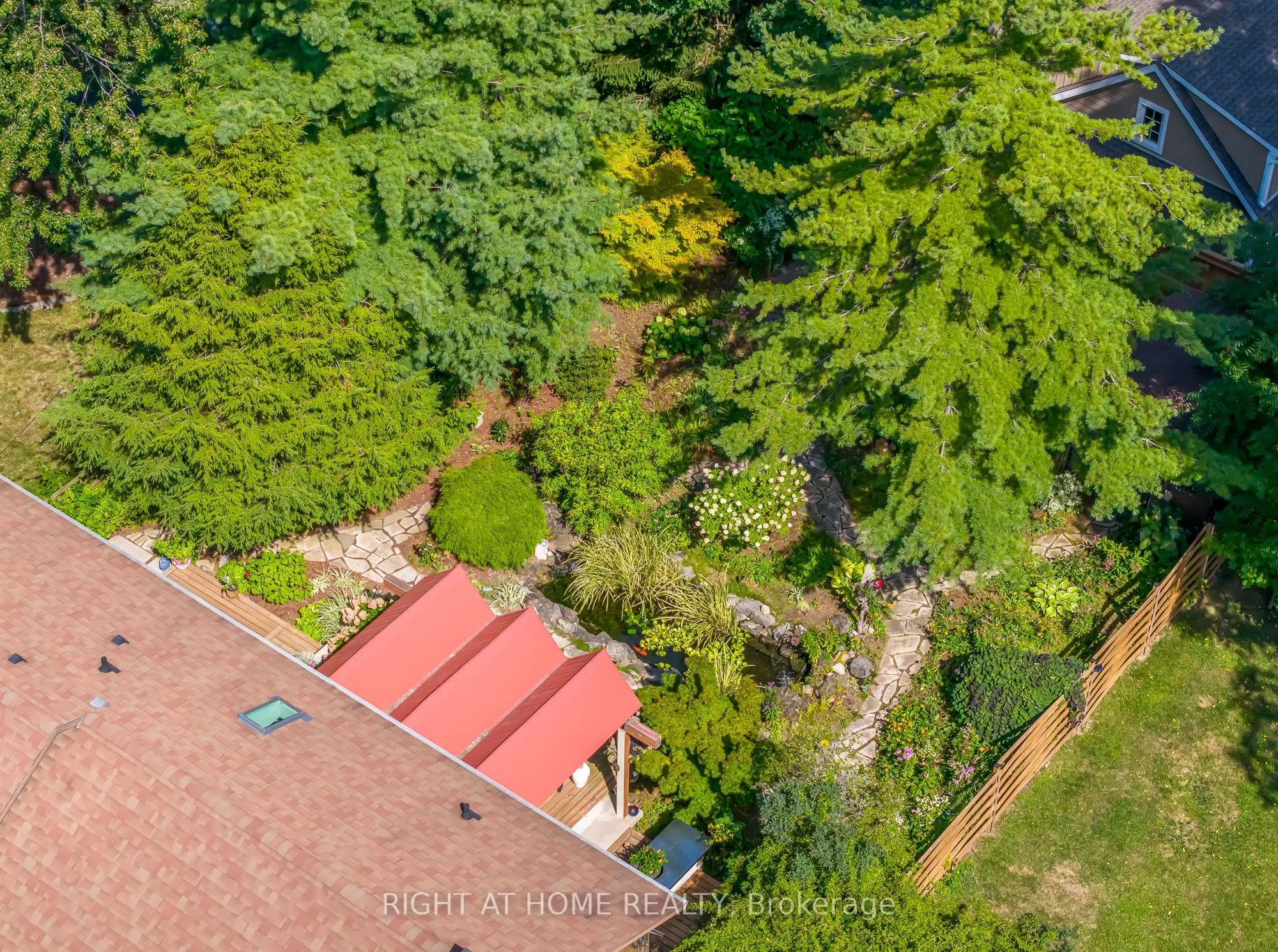 13 Oak Drive