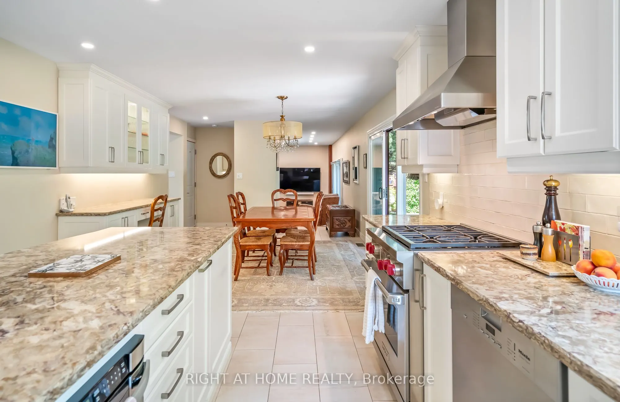 13 Oak Drive