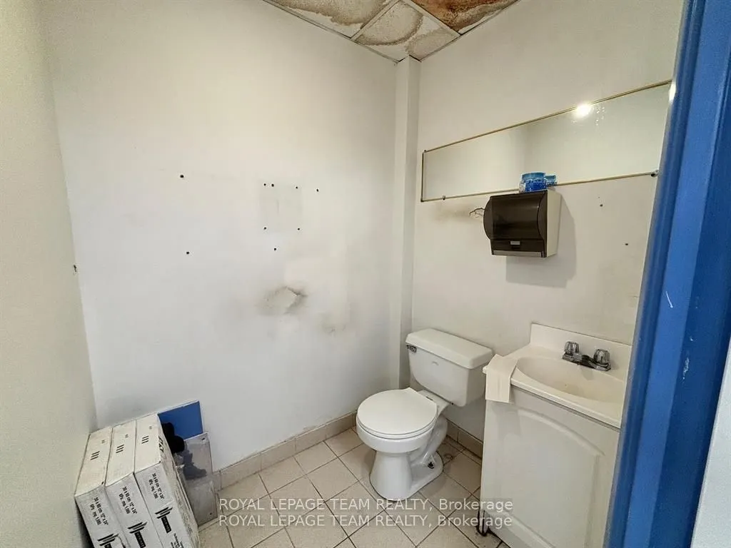 5450 Canotek Road, #56