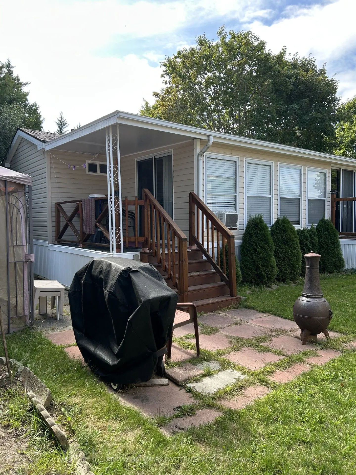 7 Hilltop Drive