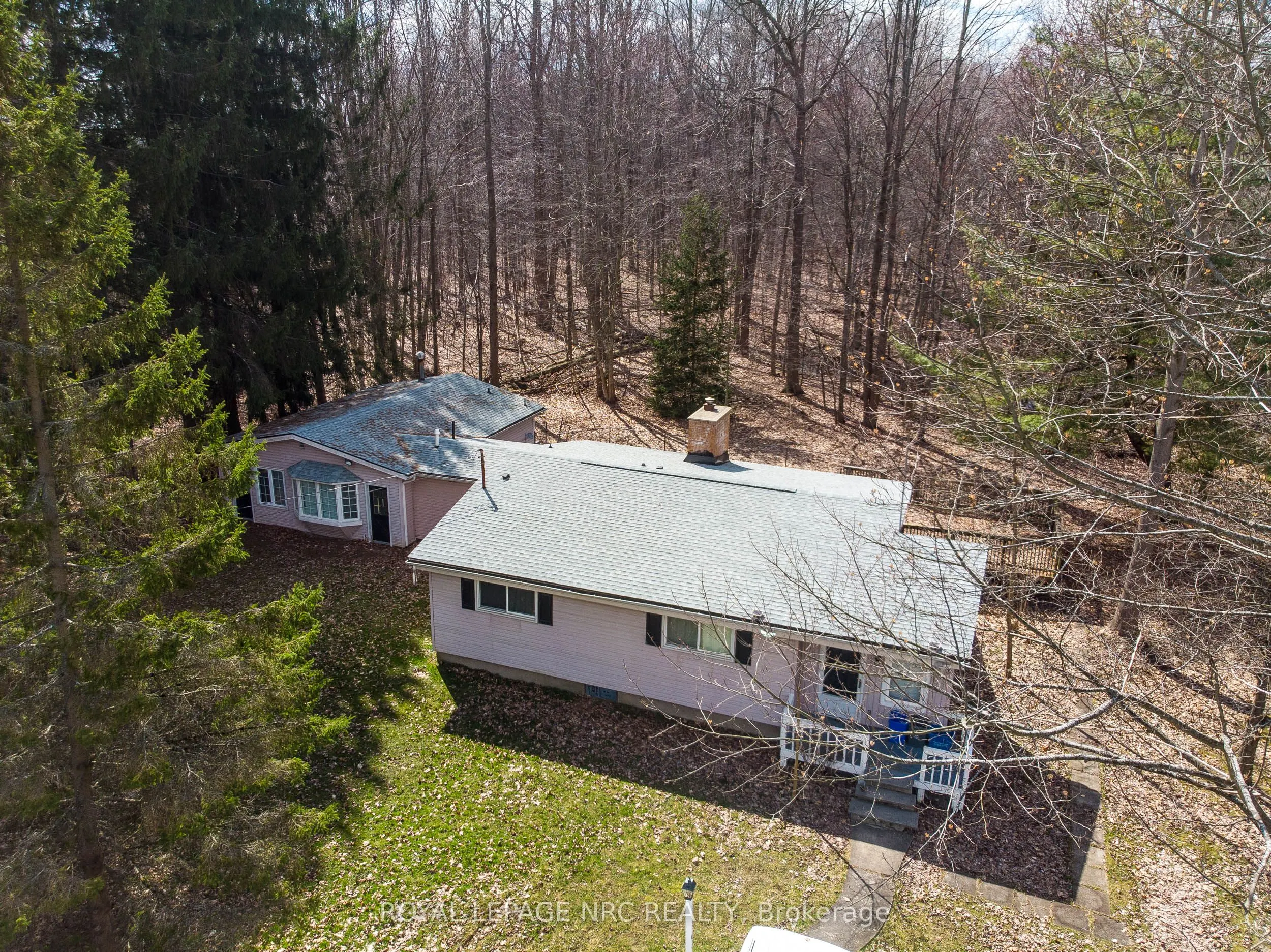 163 MAPLE LEAF Avenue N
