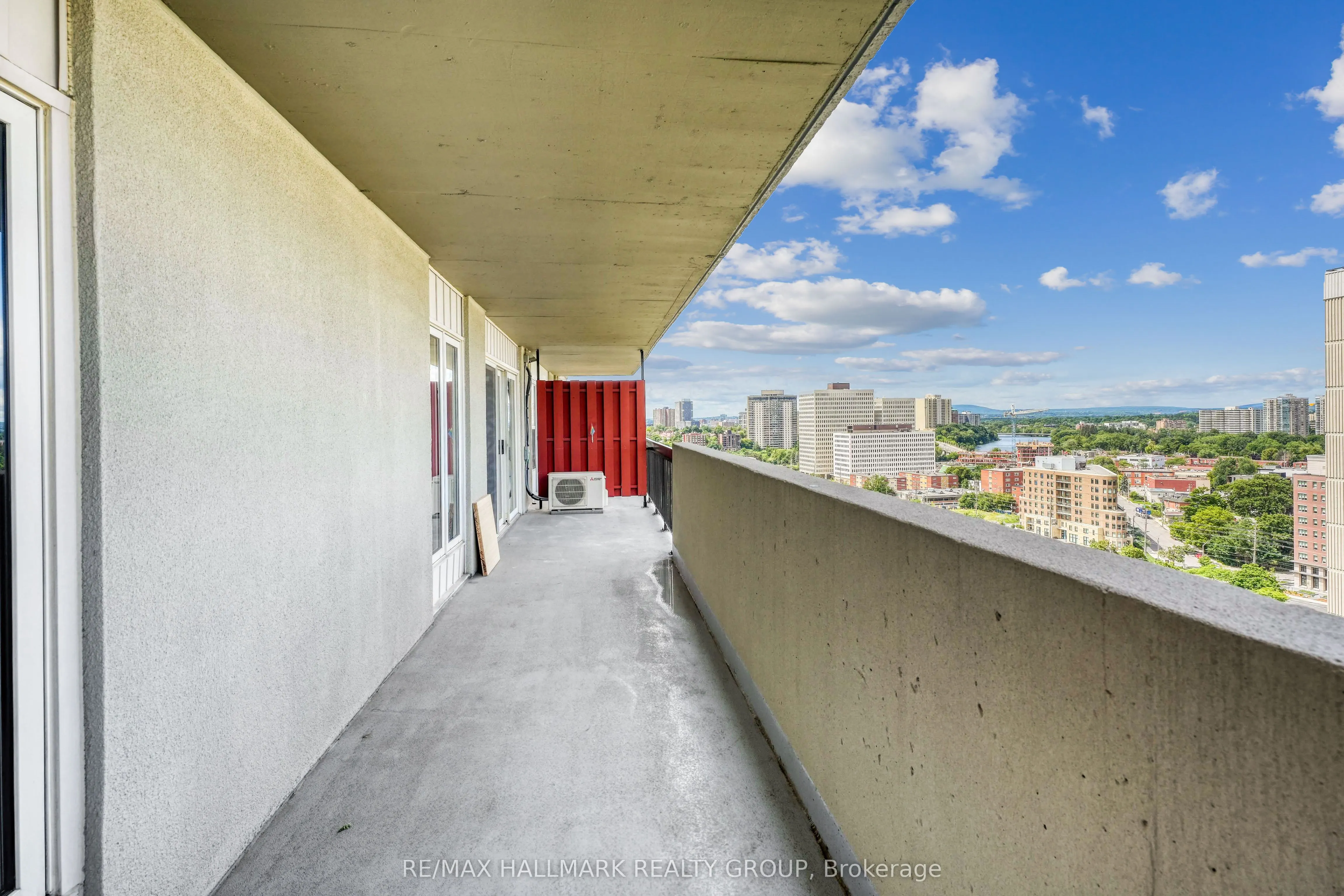 158C Mcarthur Avenue, #1705