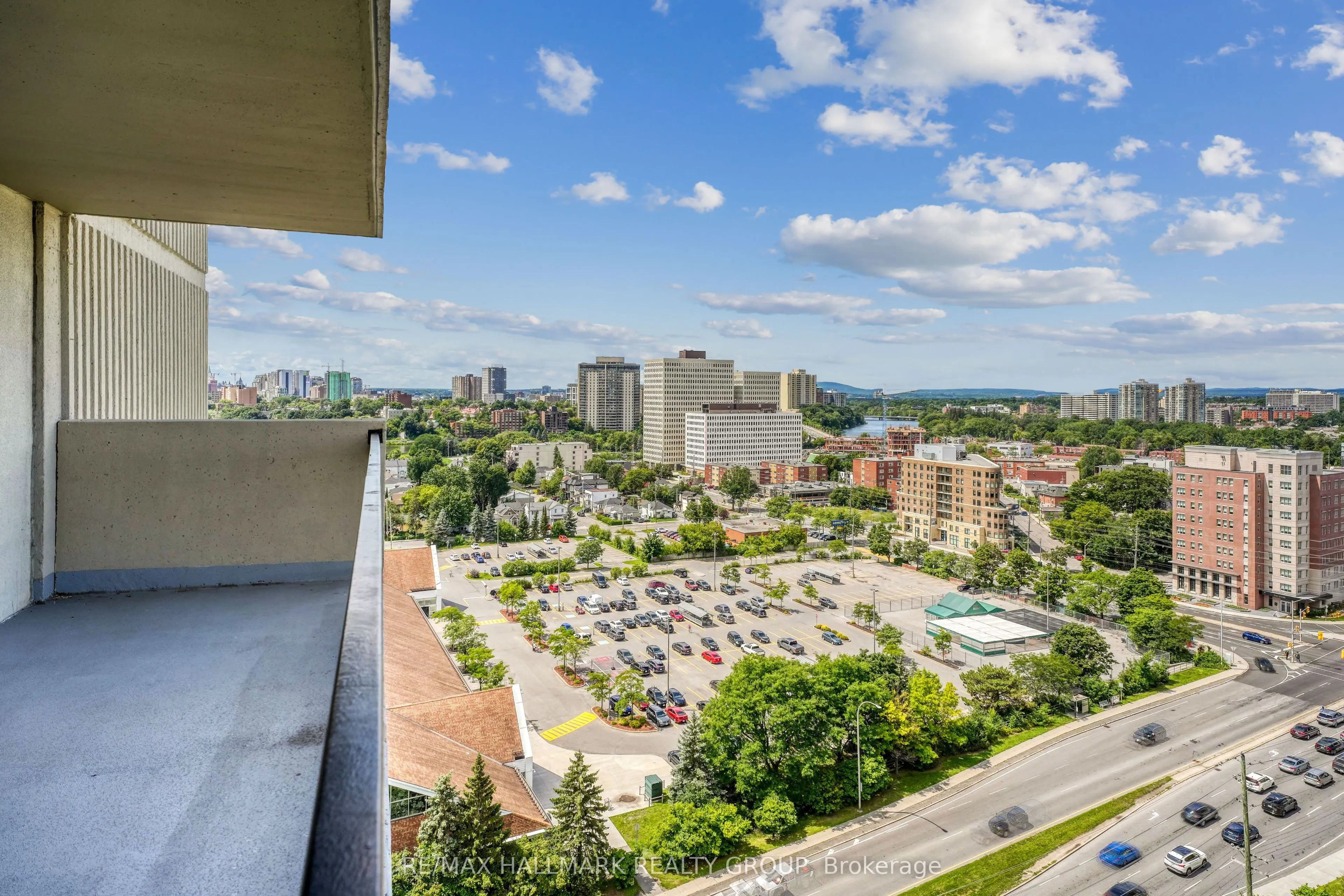 158C Mcarthur Avenue, #1705