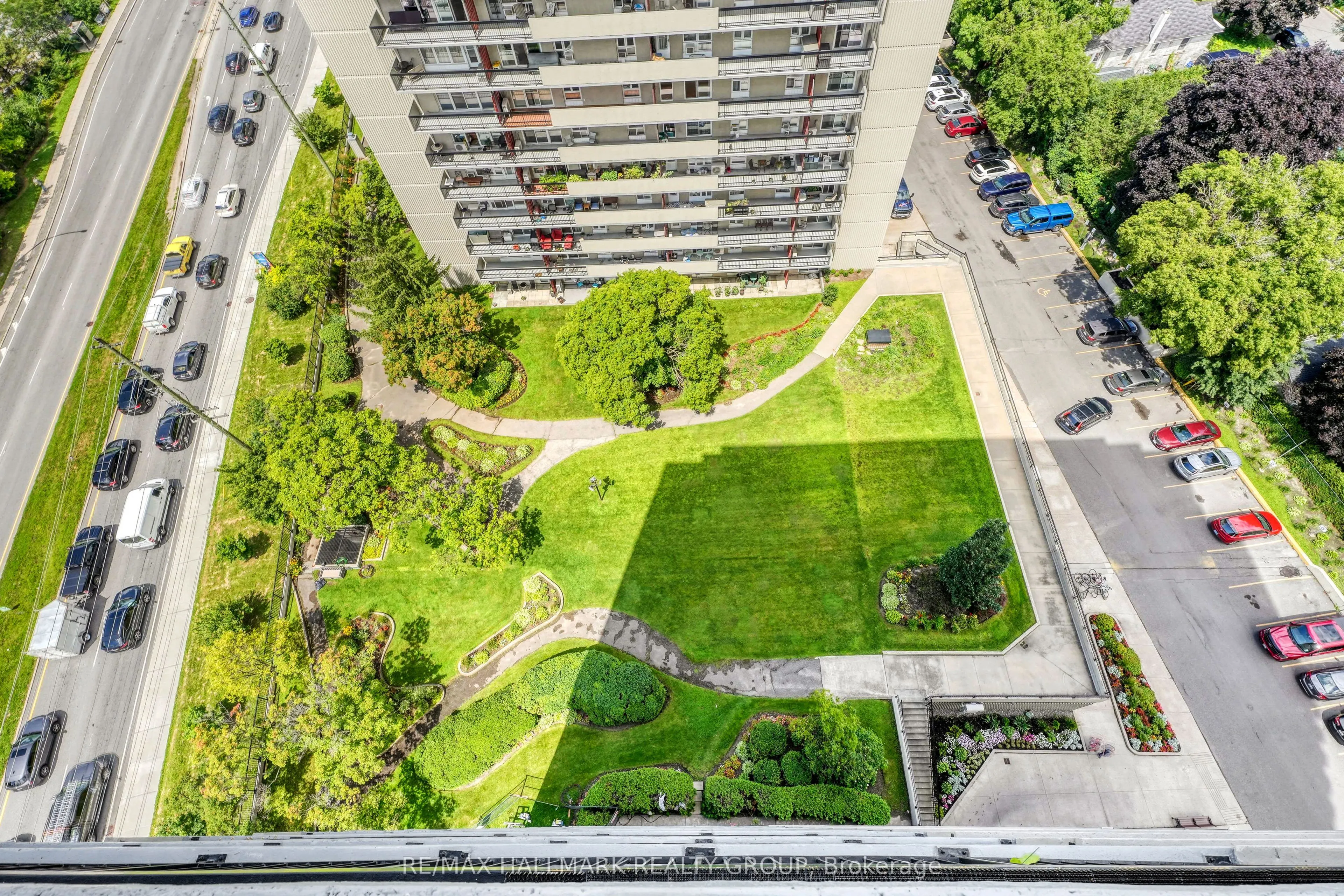 158C Mcarthur Avenue, #1705