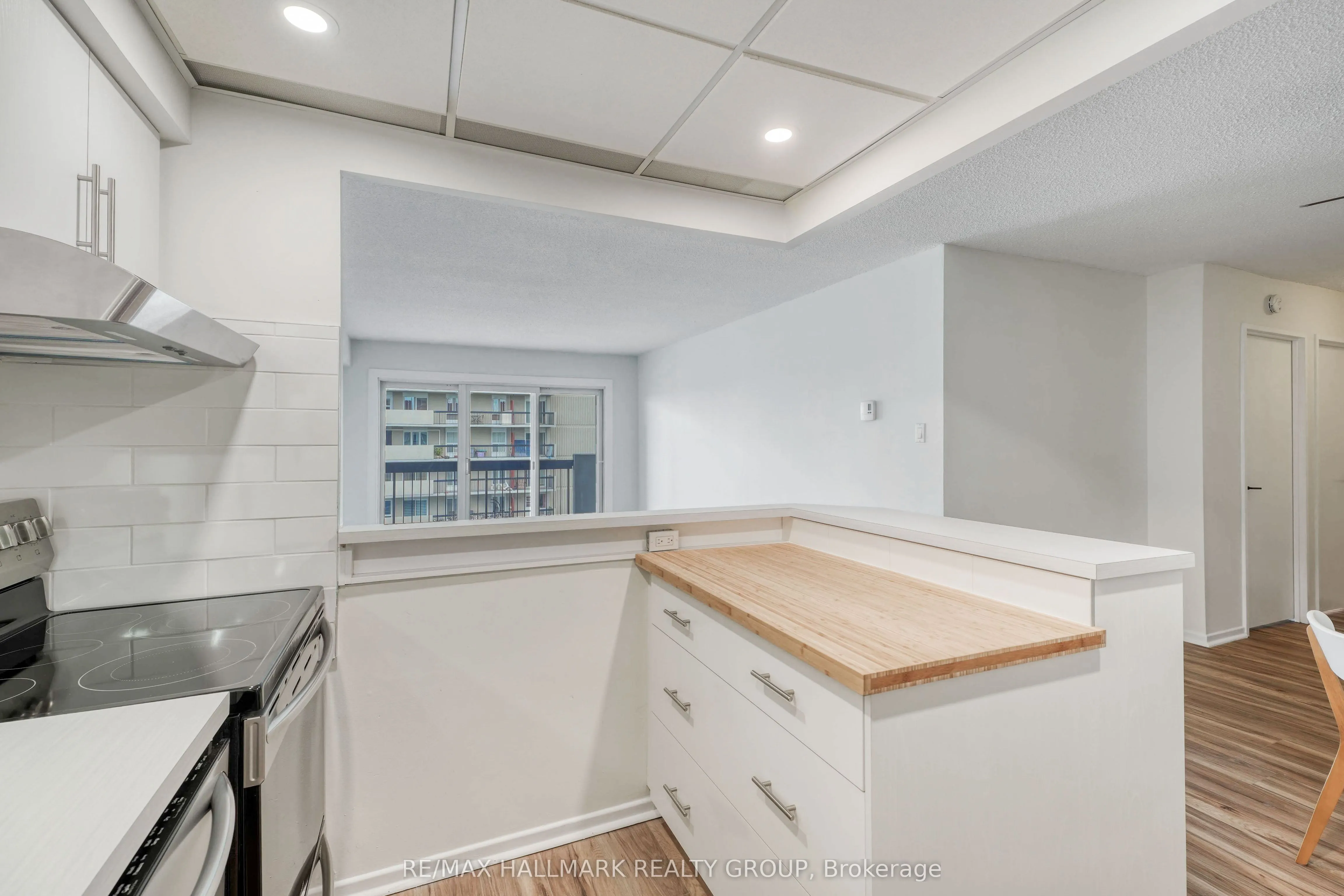 158C Mcarthur Avenue, #1705