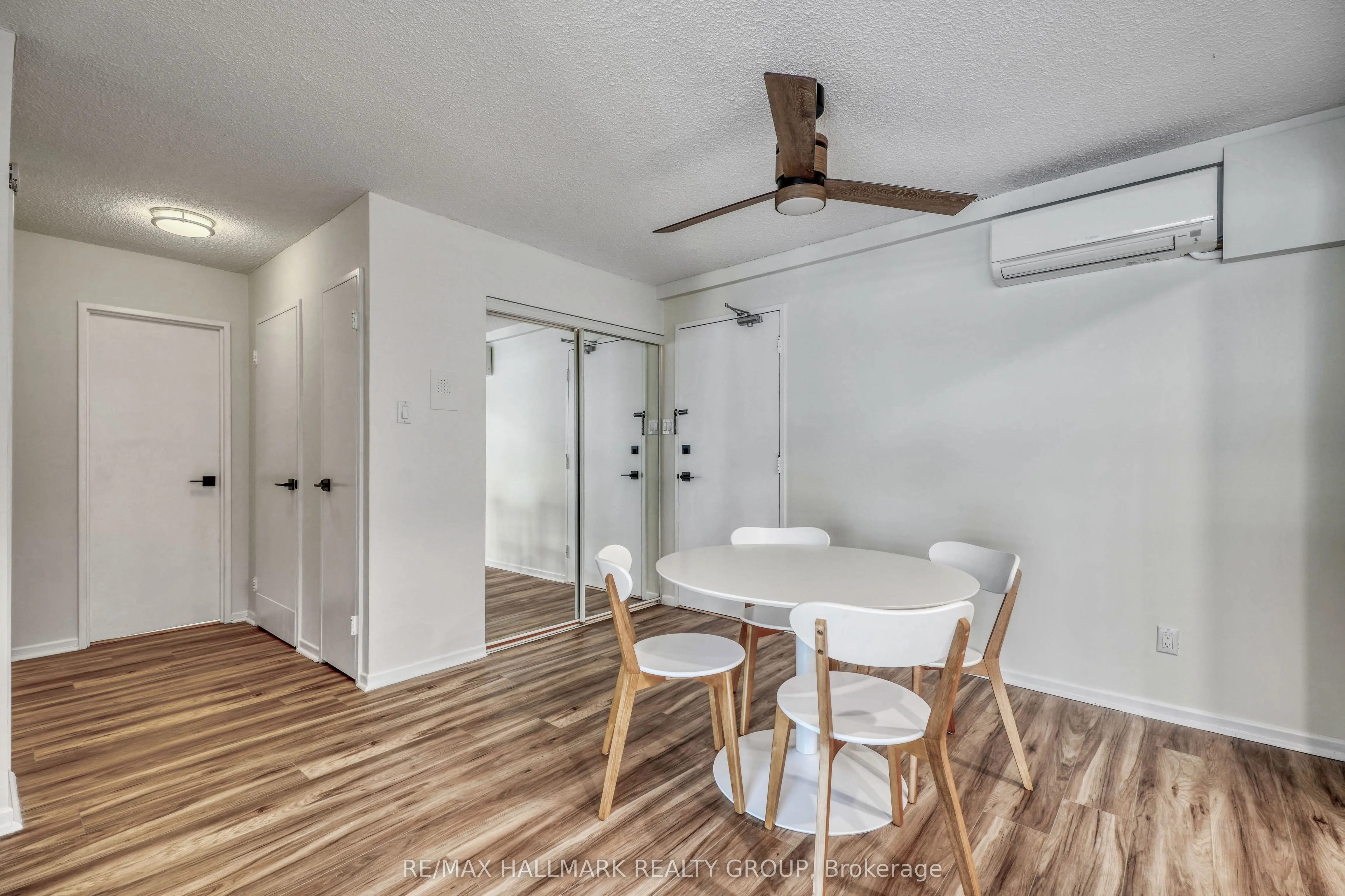 158C Mcarthur Avenue, #1705