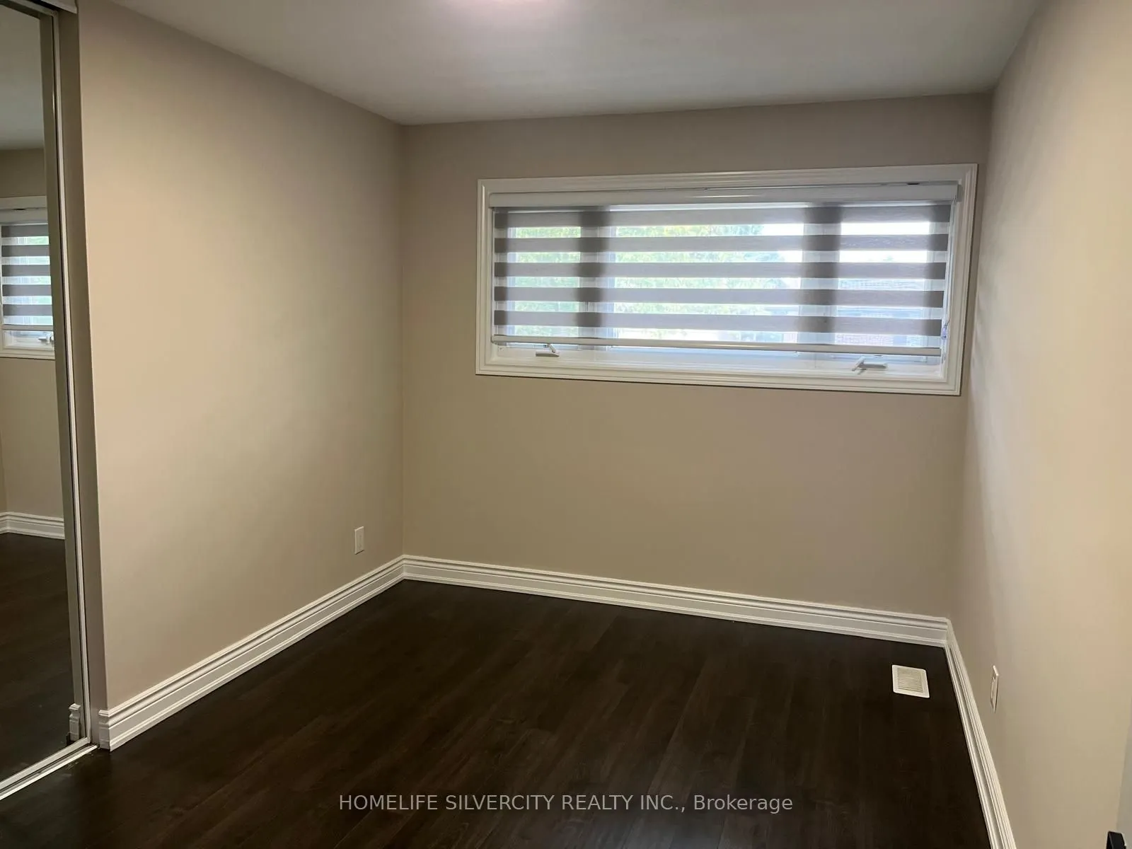 33 Sweetbriar Drive