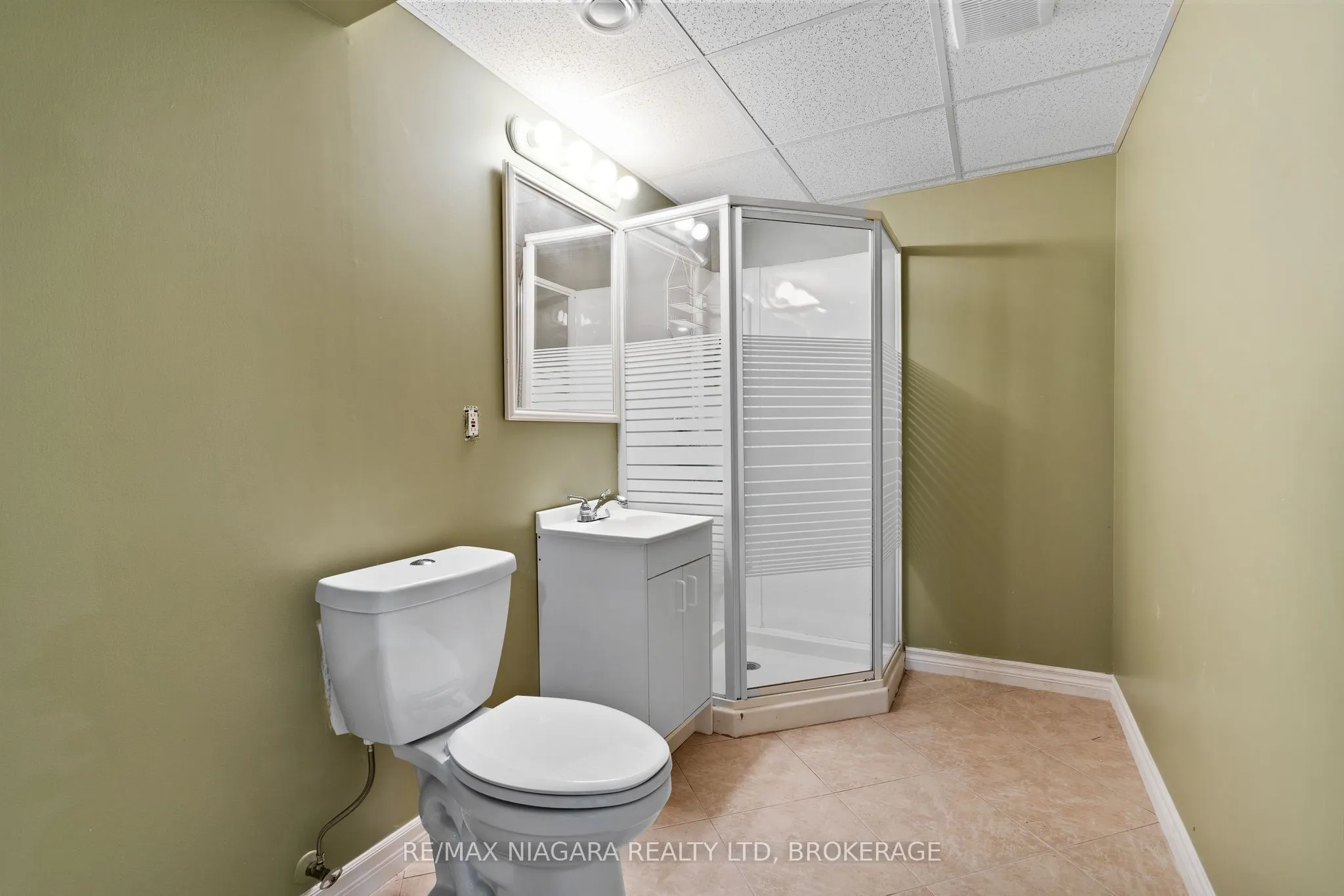 11 Terrama Court