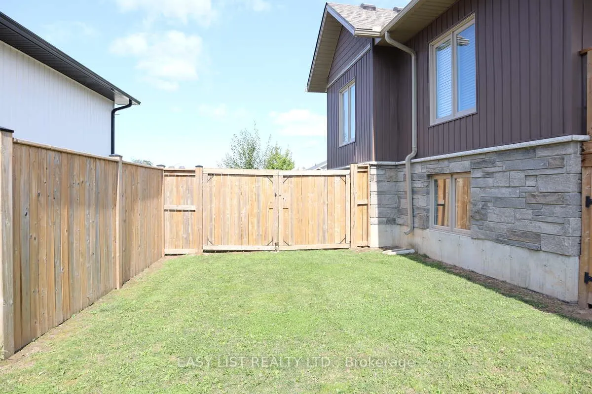 57 Chestnut Hill Crescent