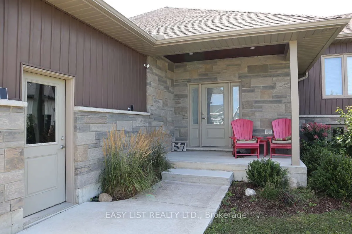 57 Chestnut Hill Crescent