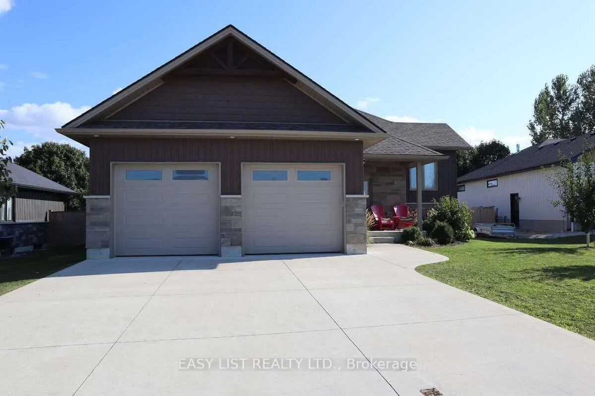 57 Chestnut Hill Crescent