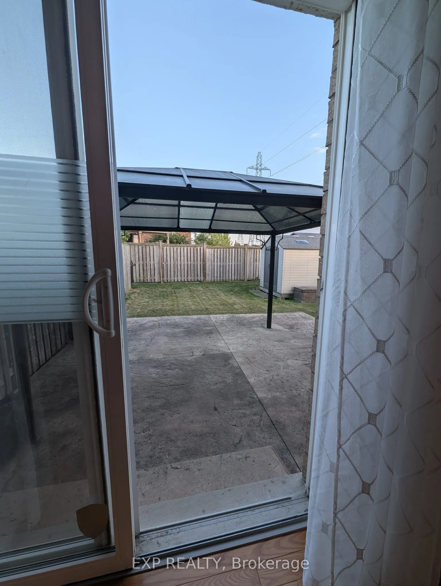 69 Periwinkle Drive