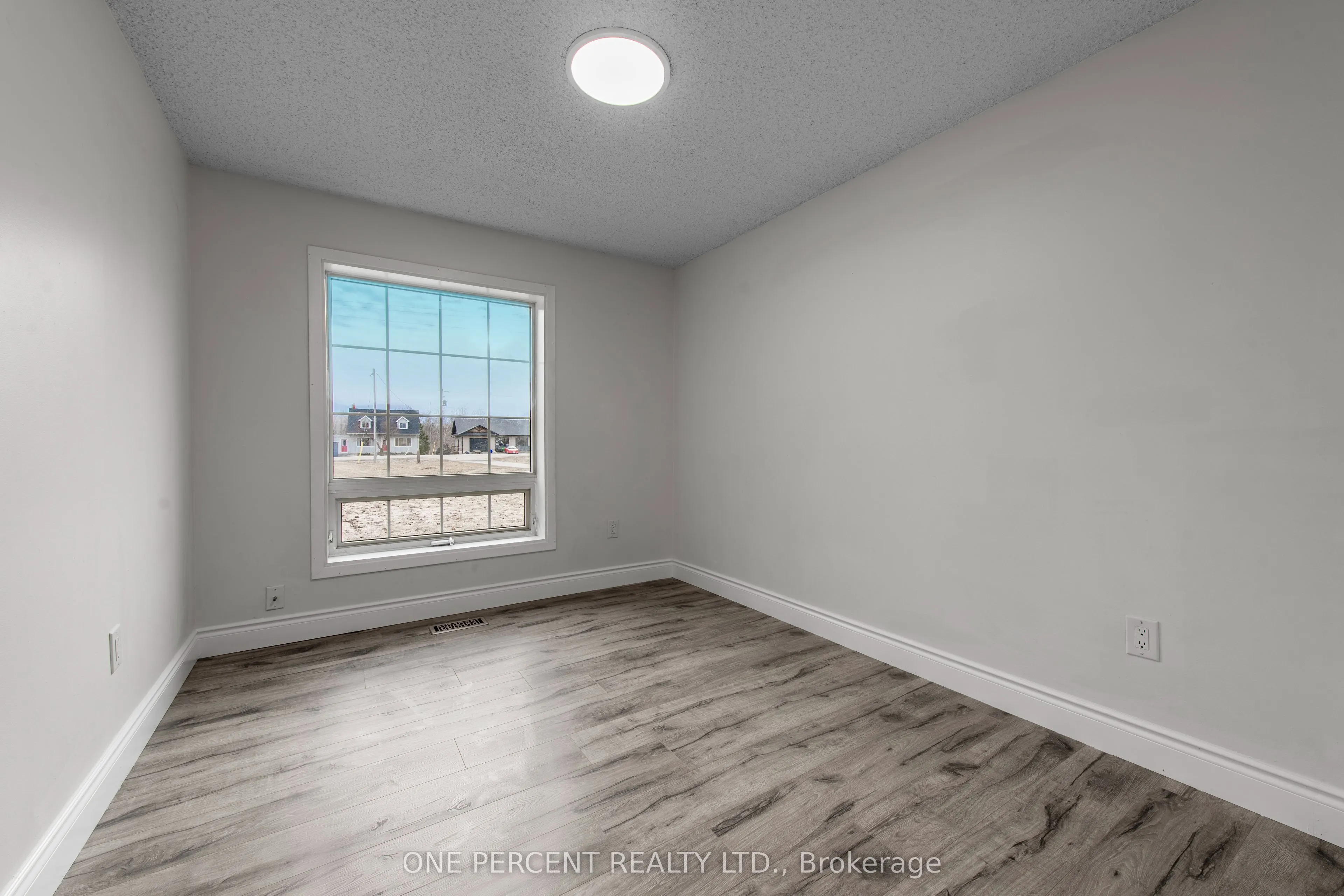 156011 Highway 10