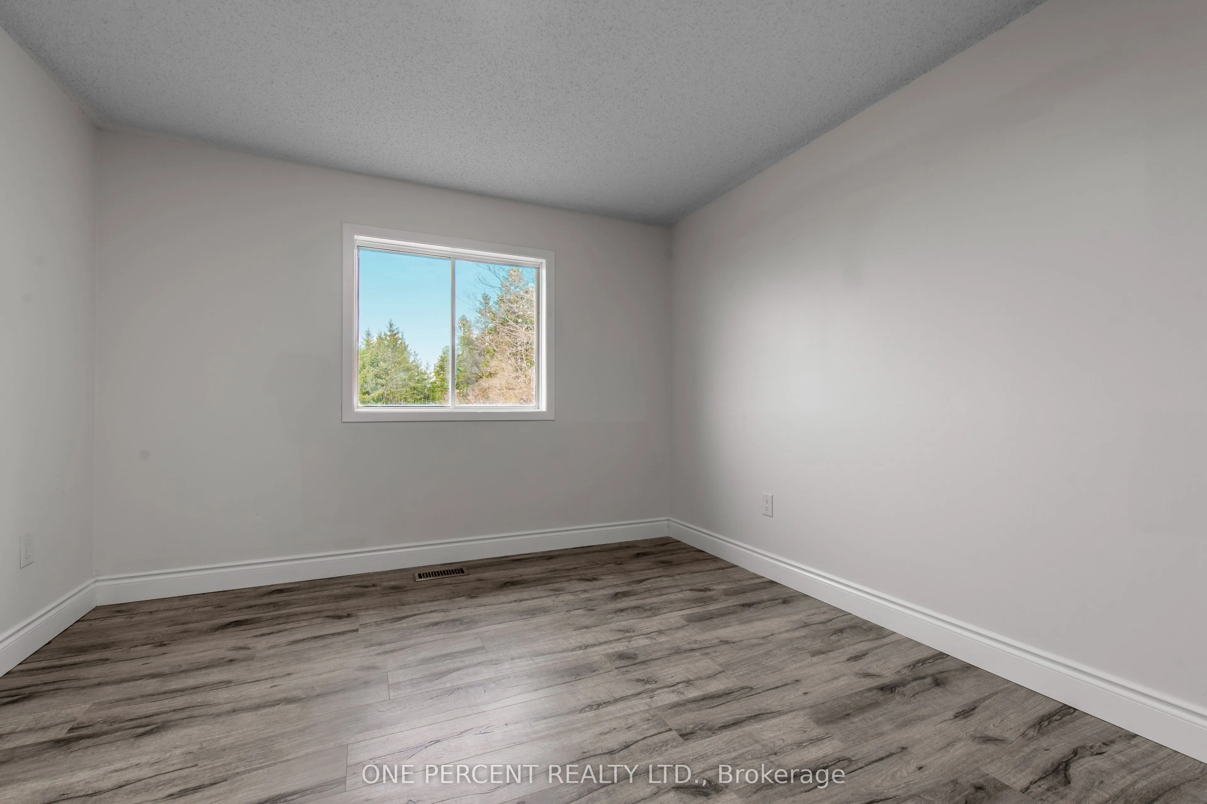 156011 Highway 10