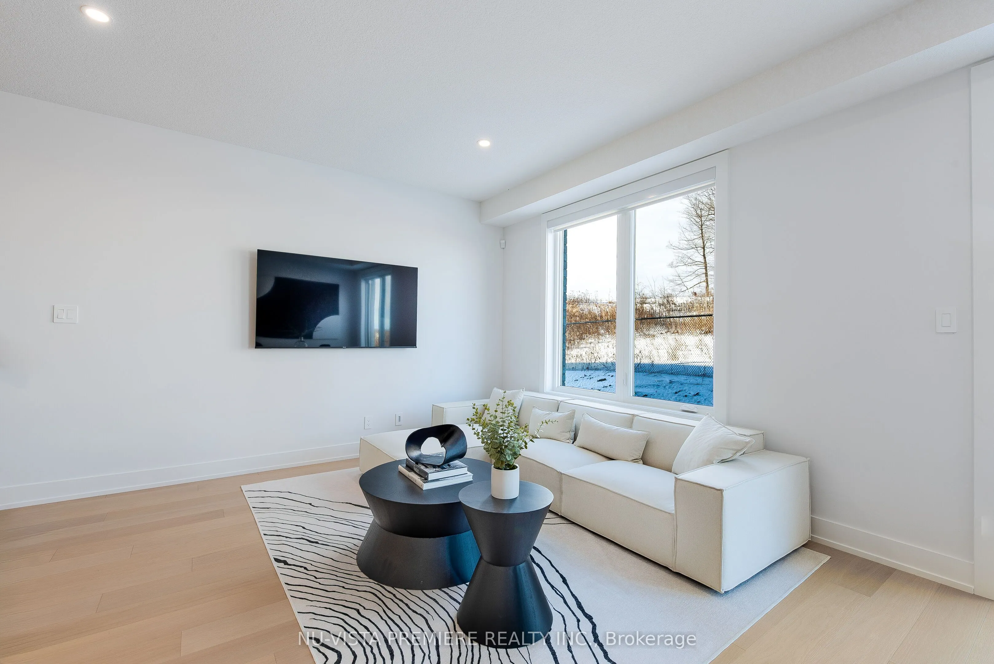 1175 RIVERBEND Road, #62