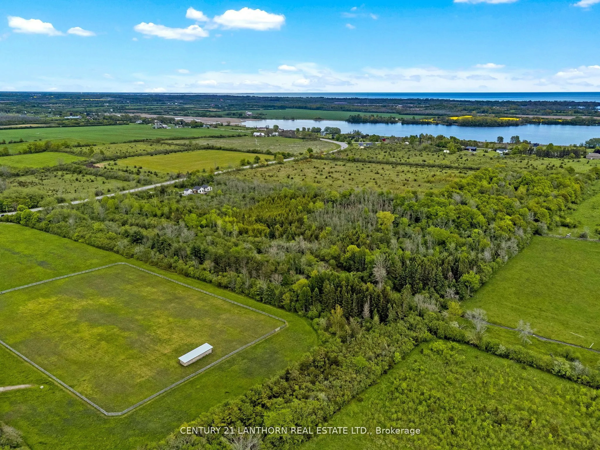 00 Loyalist Parkway