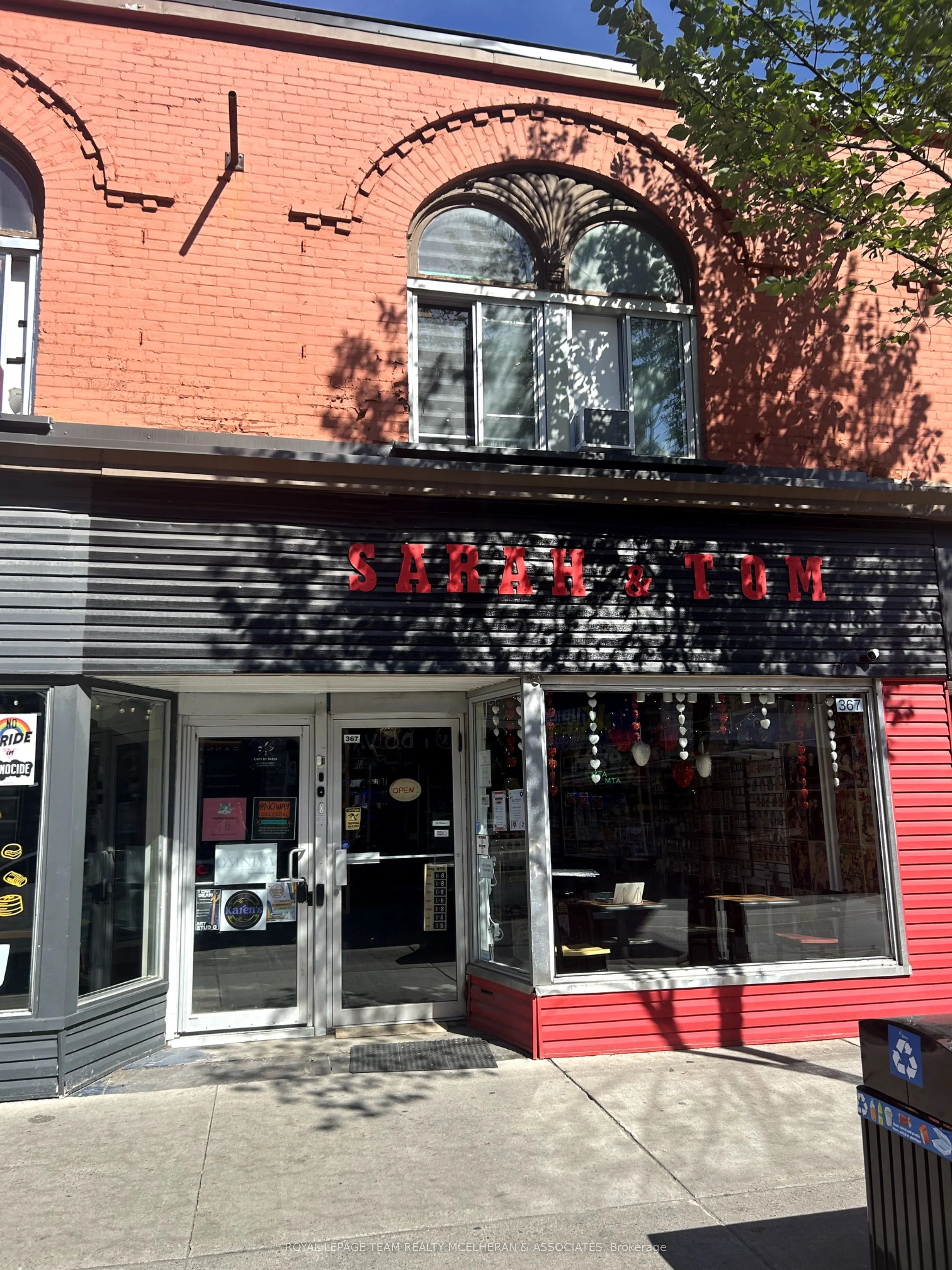 367 Bank Street