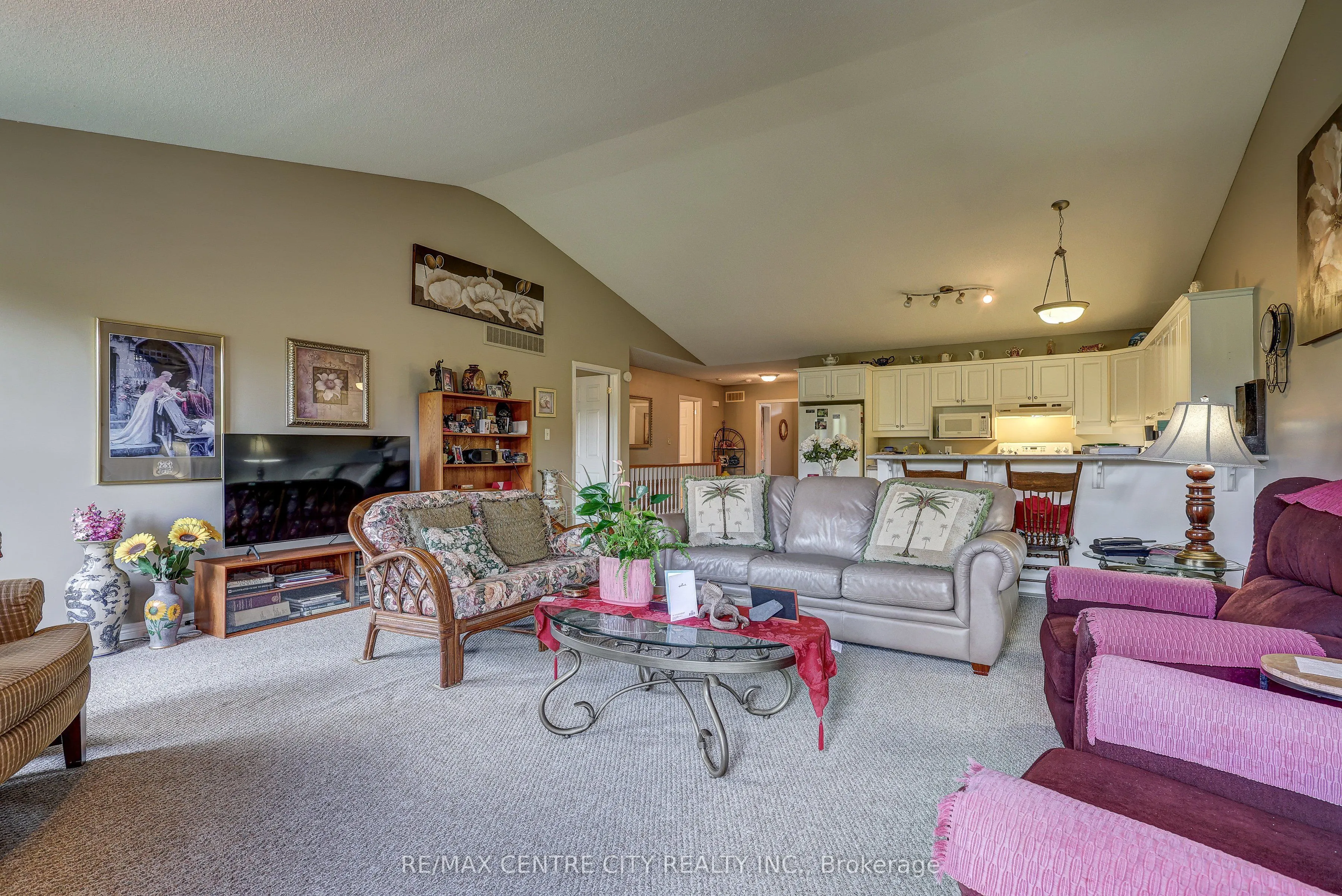 87 Donker Drive, #22