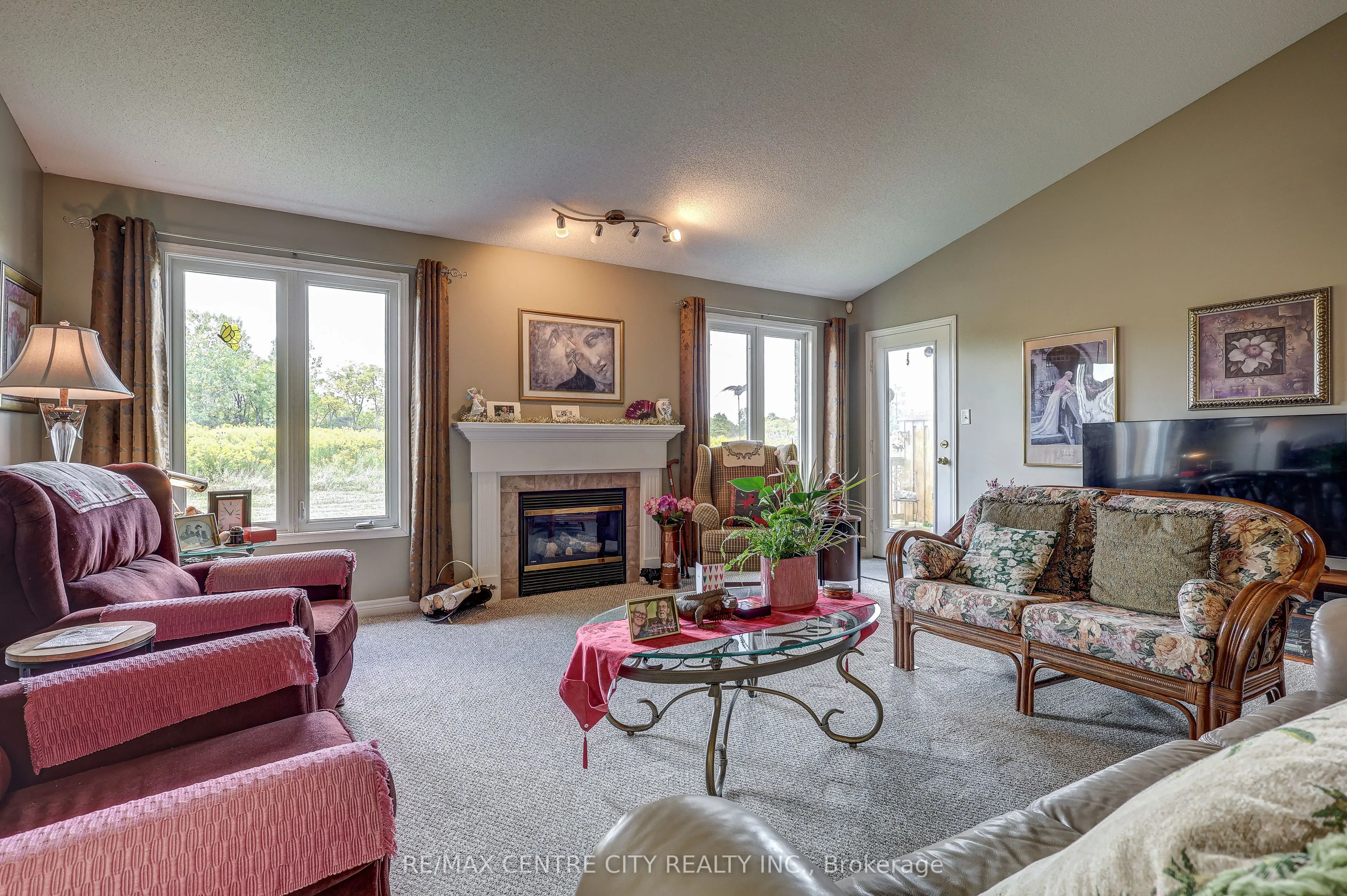 87 Donker Drive, #22