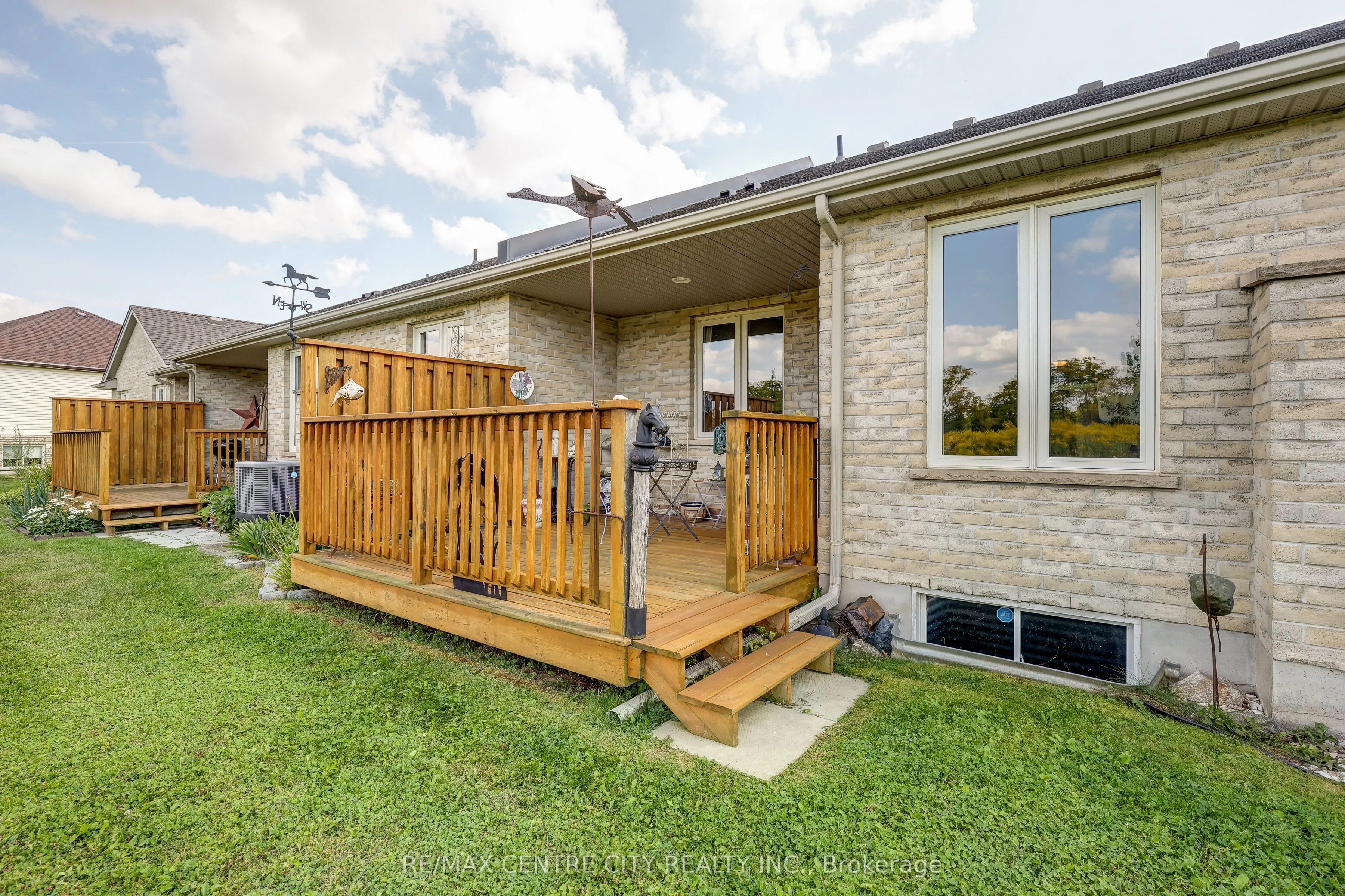 87 Donker Drive, #22