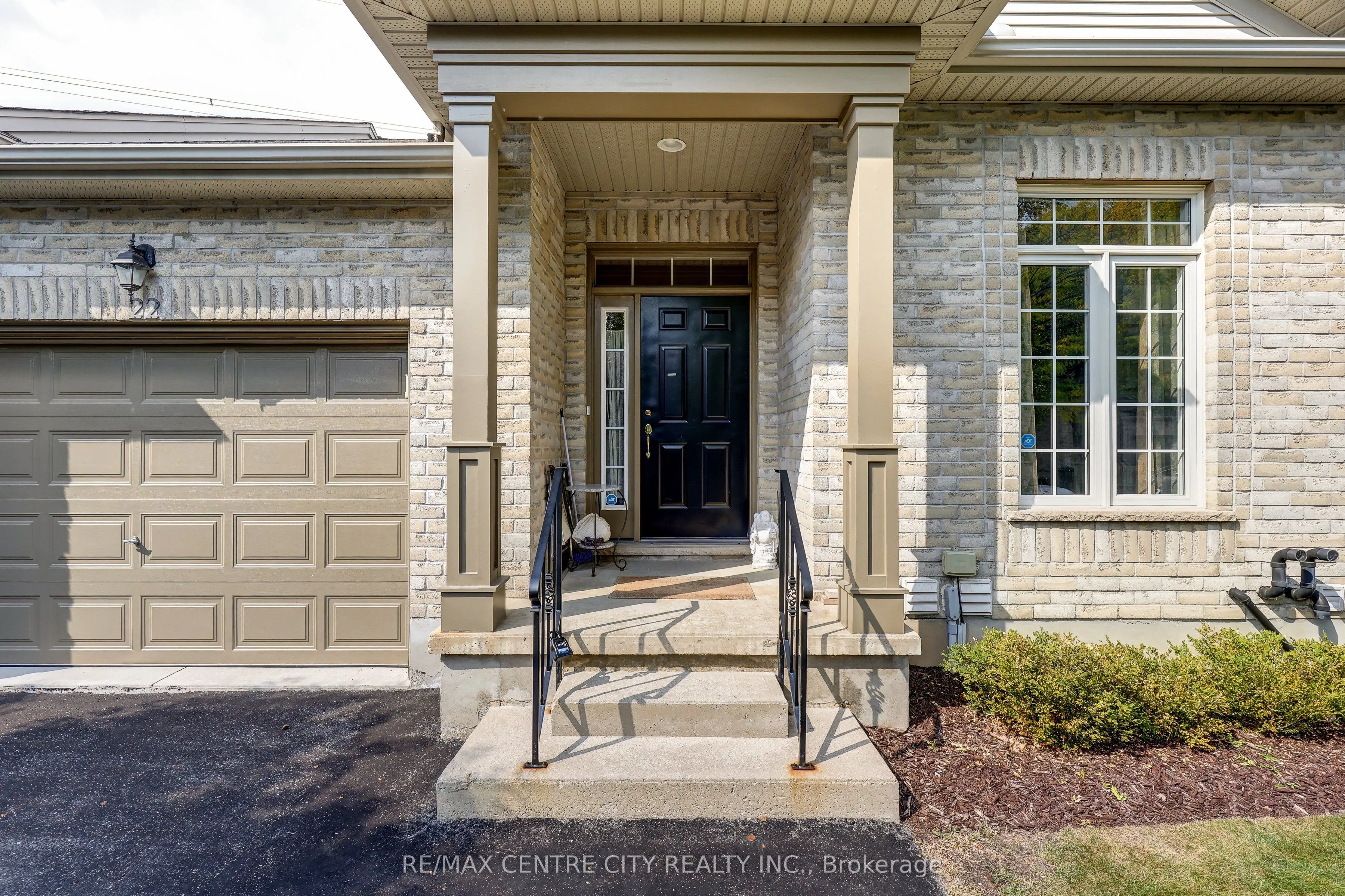 87 Donker Drive, #22