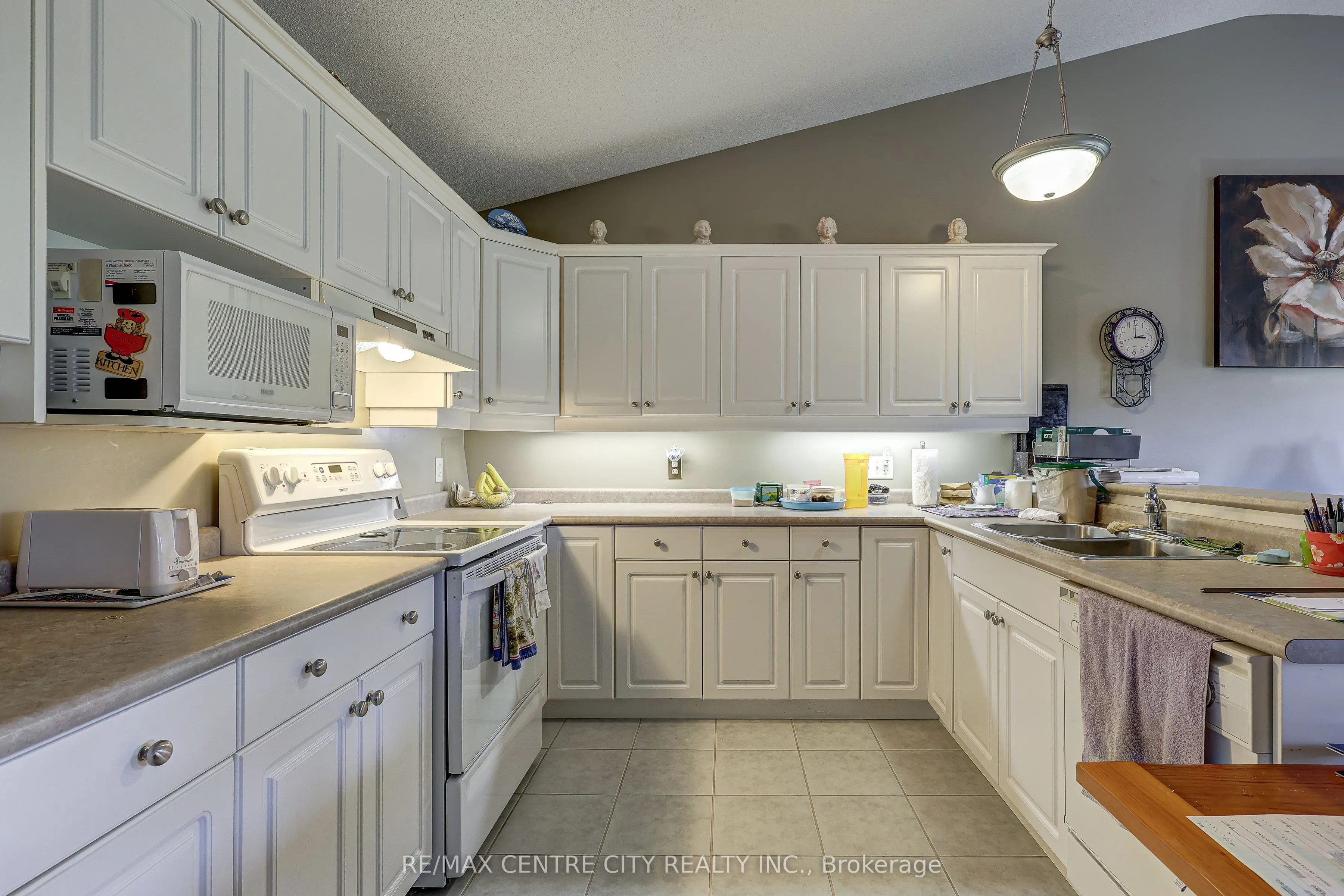 87 Donker Drive, #22