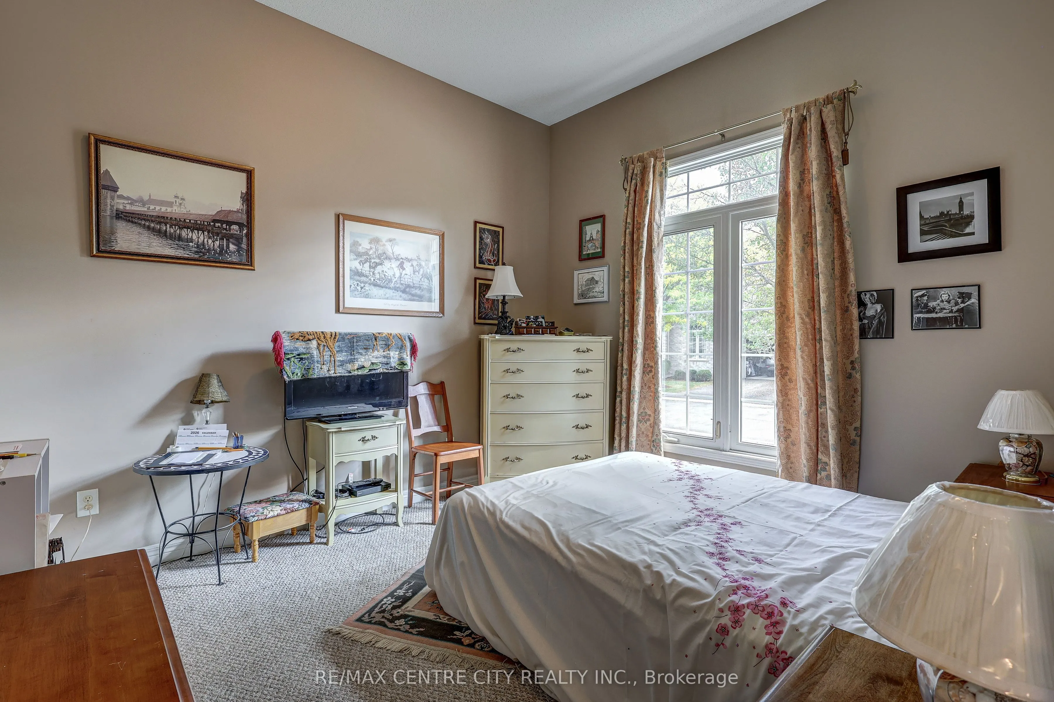 87 Donker Drive, #22