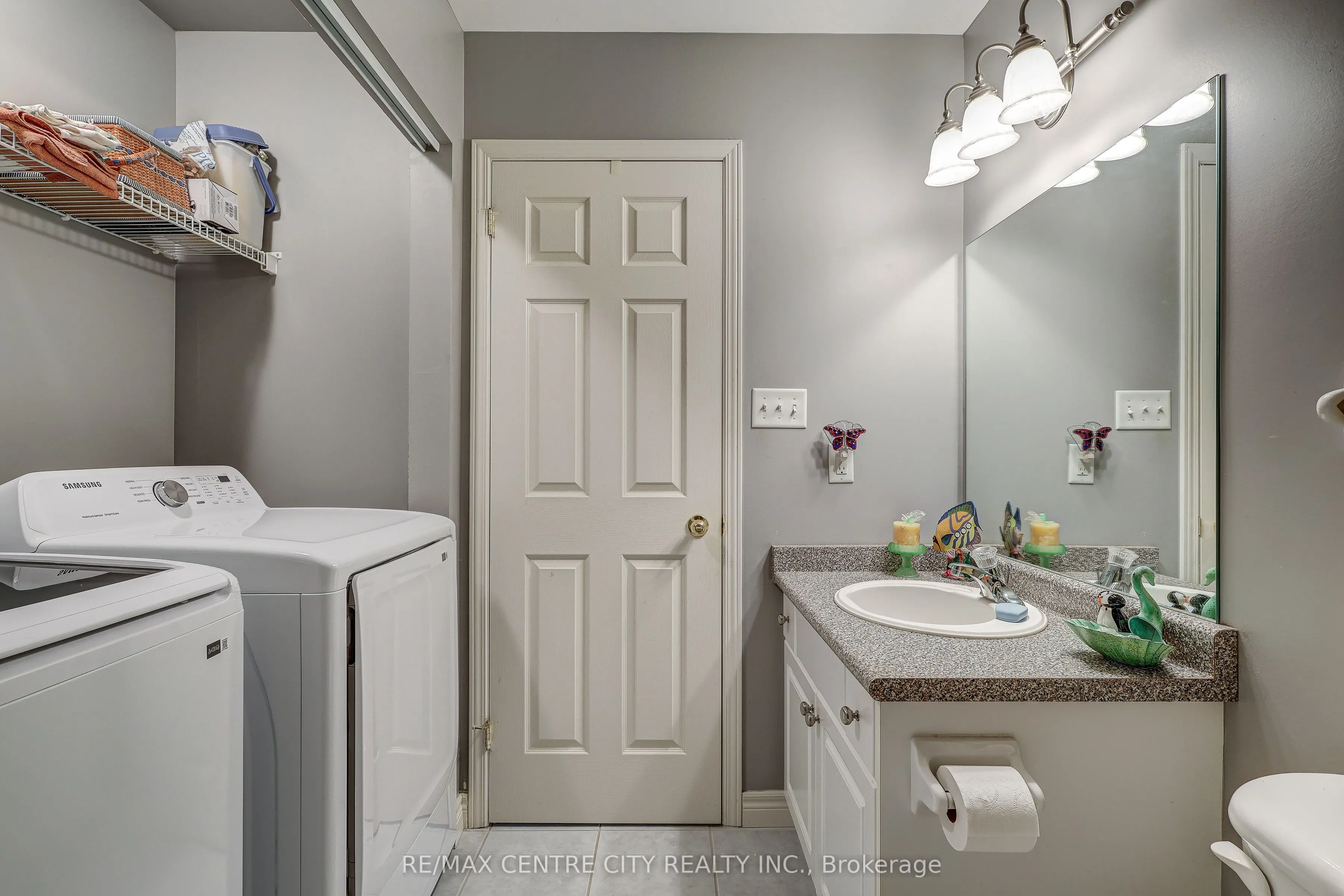 87 Donker Drive, #22