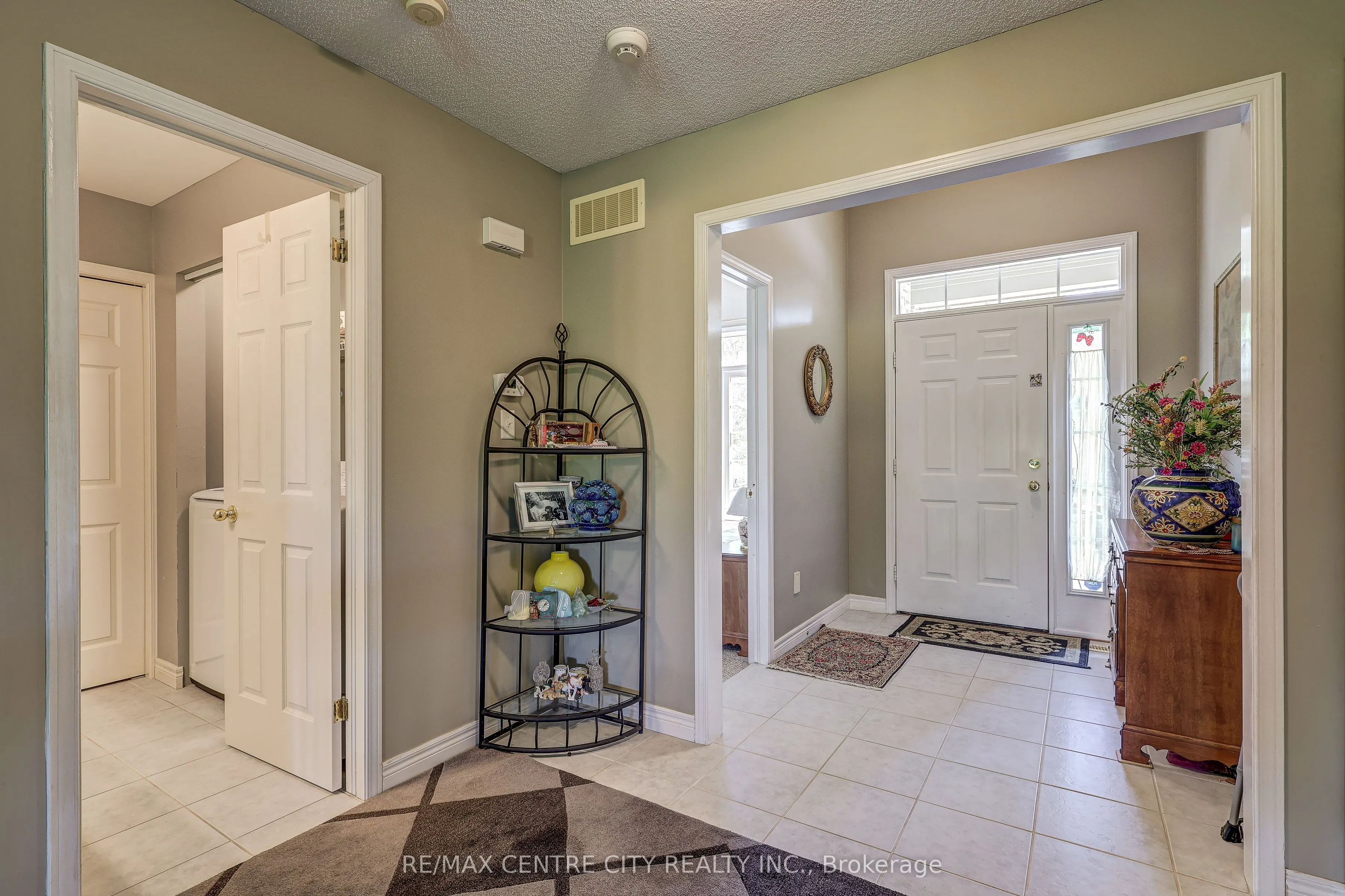 87 Donker Drive, #22