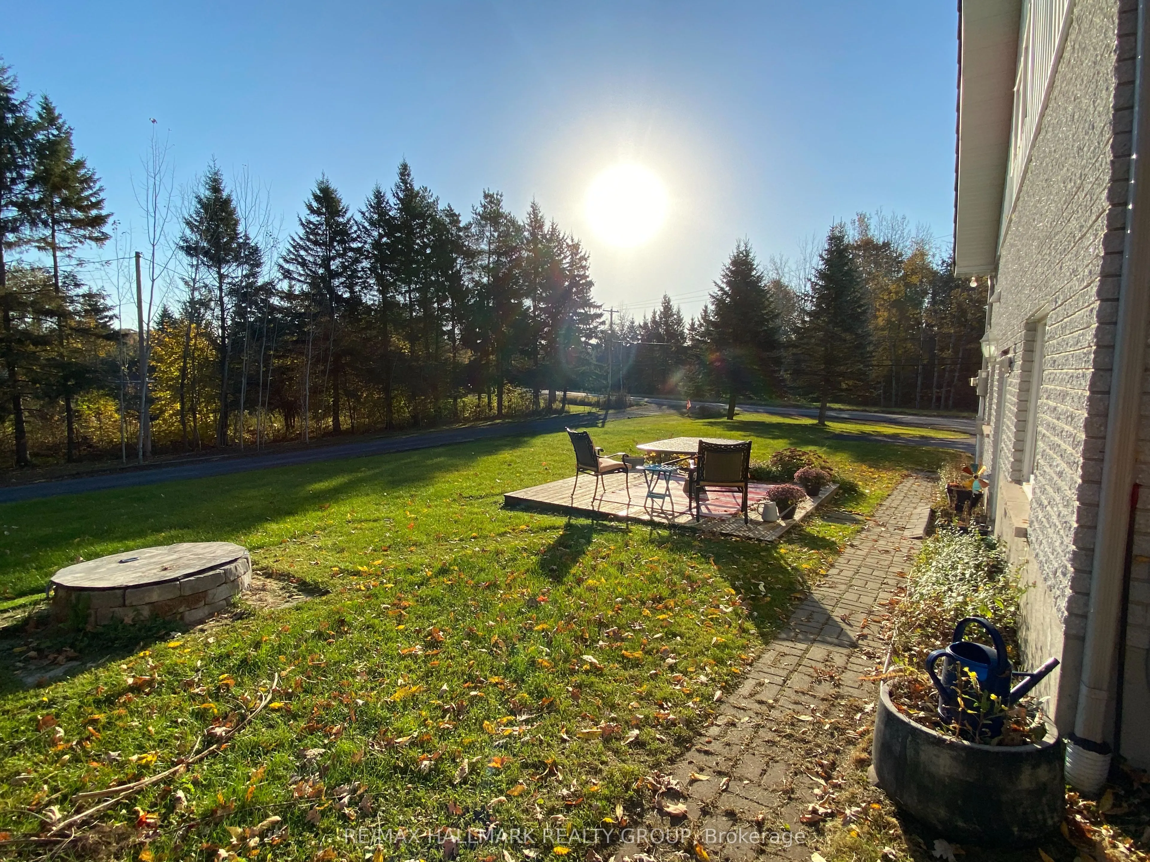 3019 OLD MONTREAL Road