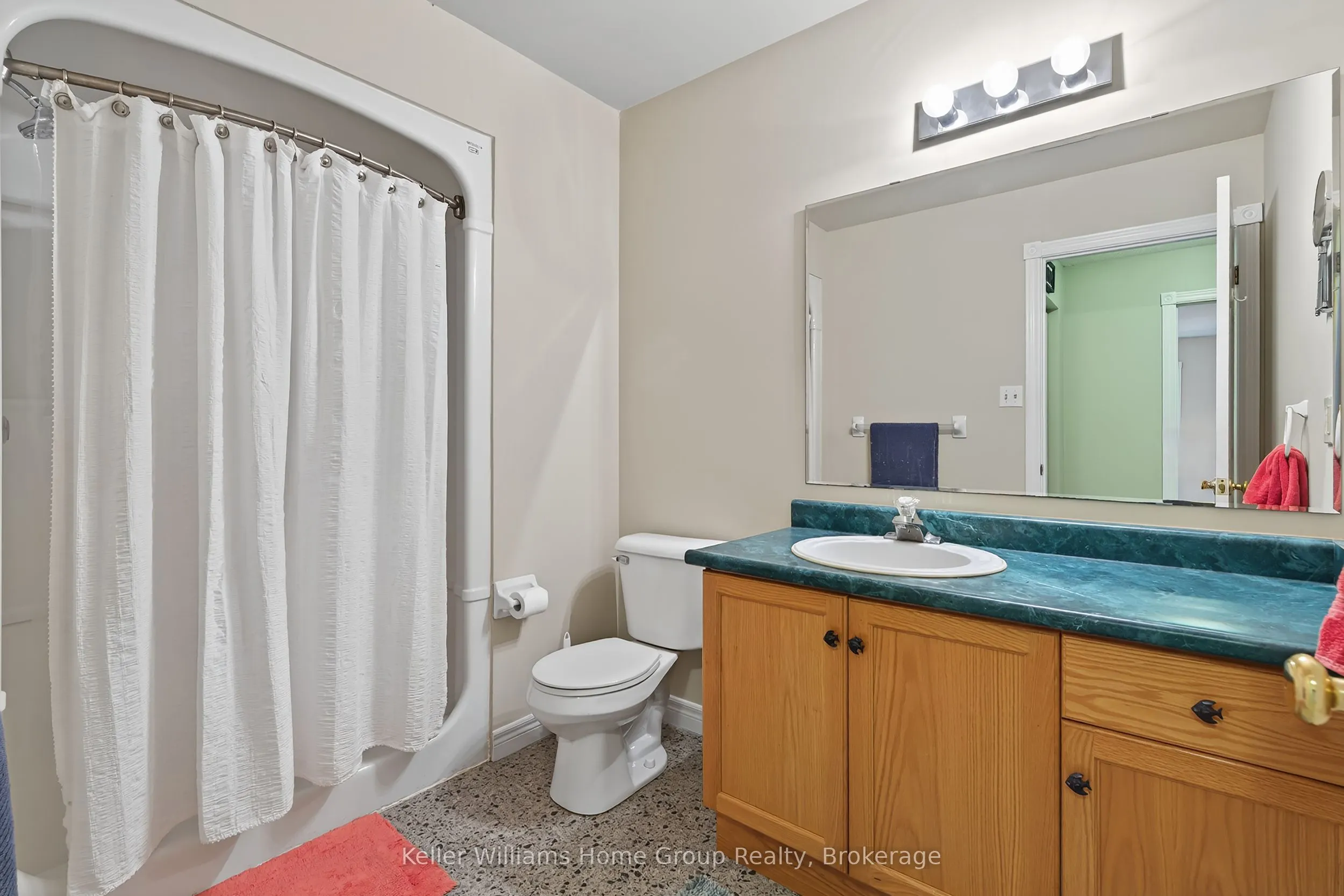 89 Schroder Crescent